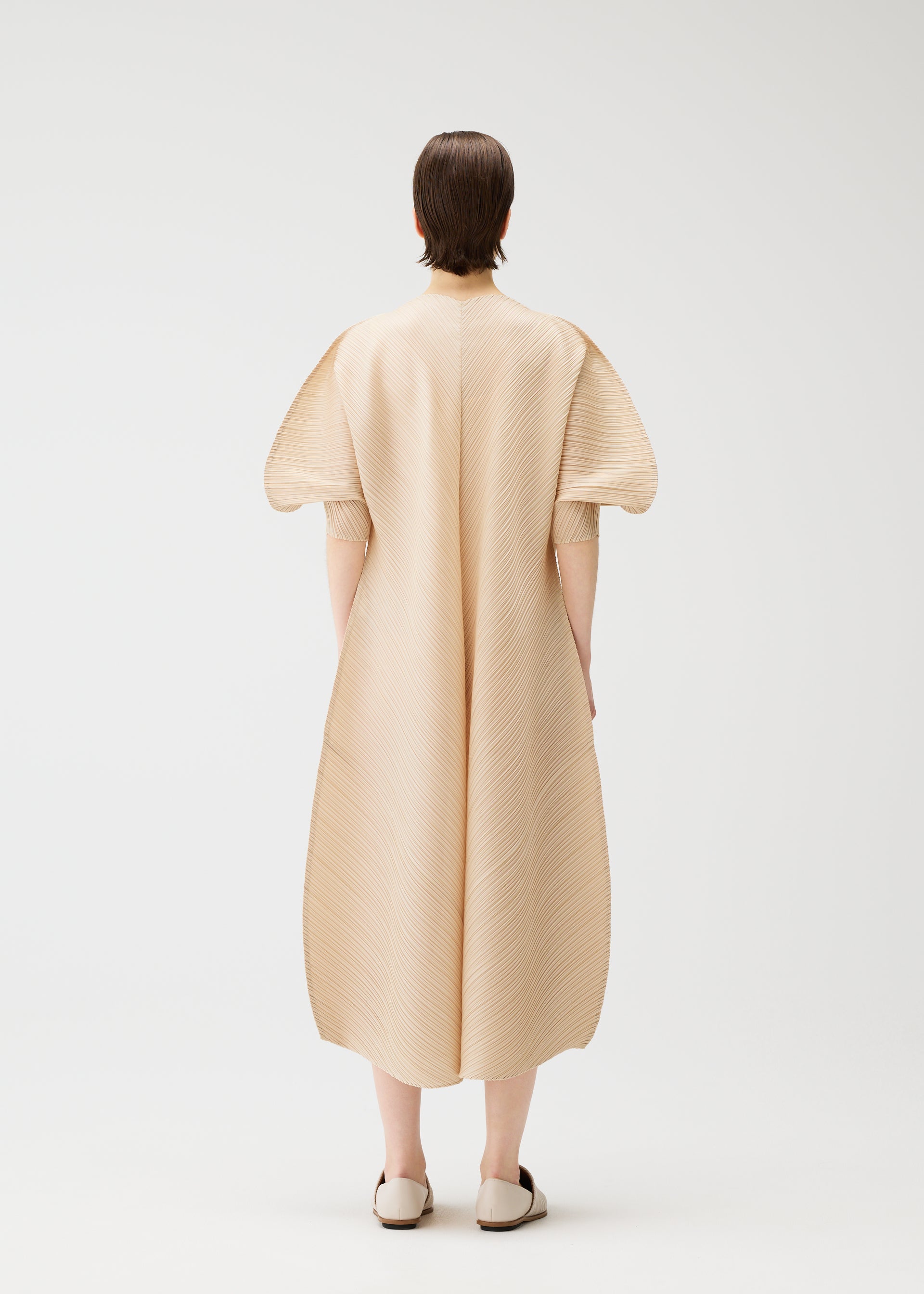 COAST – isseymiyake.com