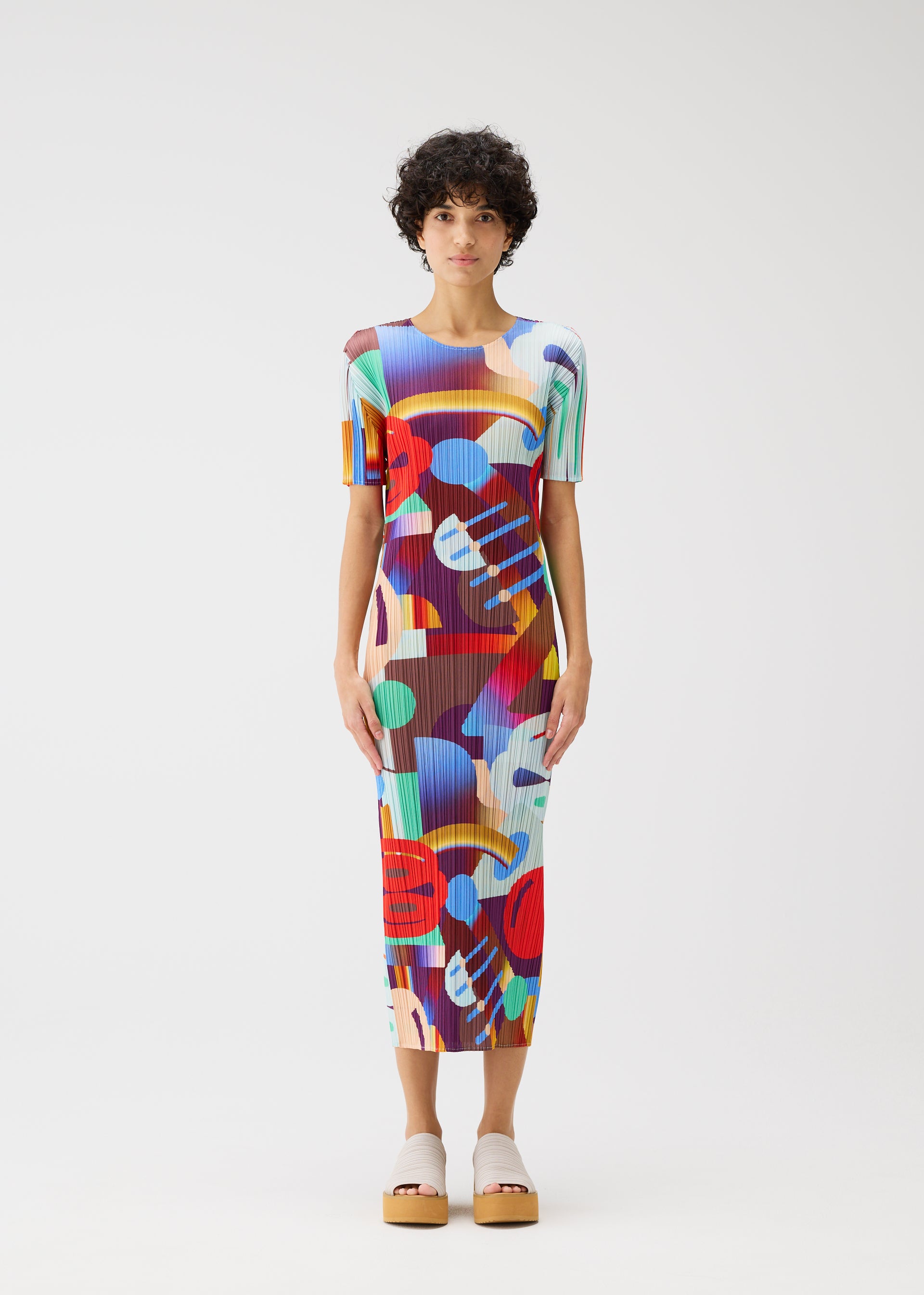 極美品✨PLEATS PLEASE 花柄　水色　花柄　ノースリーブ　メッシュ アイテムのご紹介「FROZEN FLOWER」 – isseymiyake.com