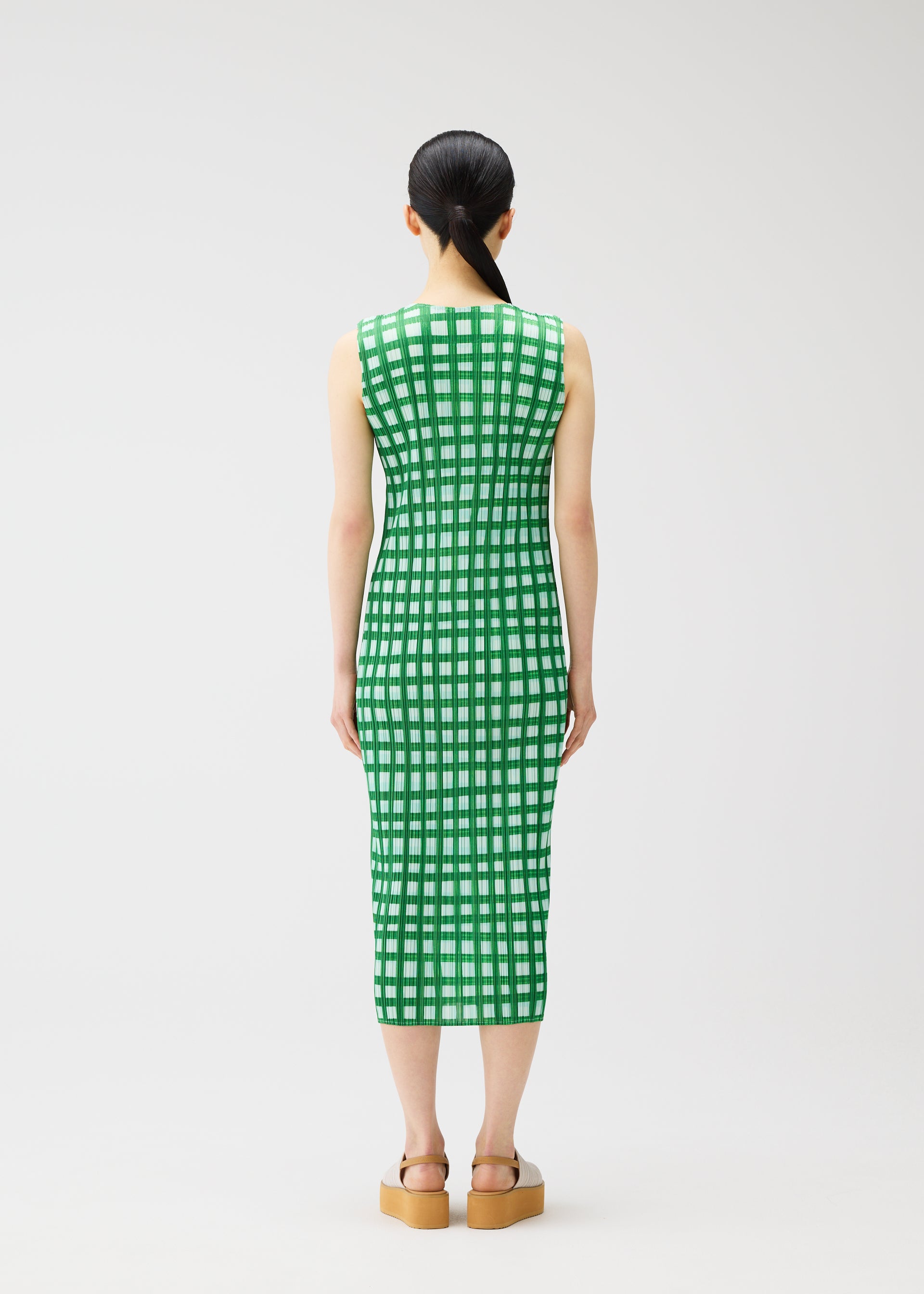 BASKET – isseymiyake.com