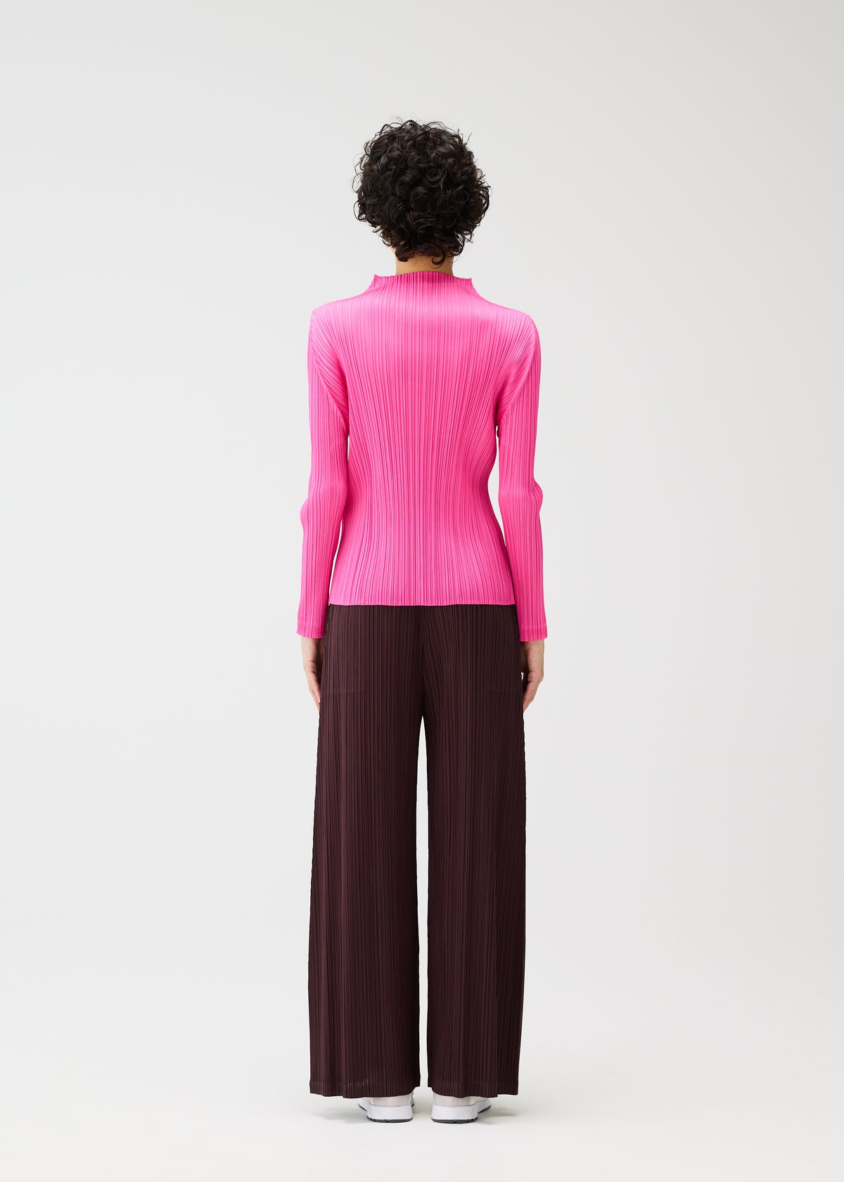 MONTHLY COLORS : JANUARY、ウィメンズ_トップス_トップ、着用画像3