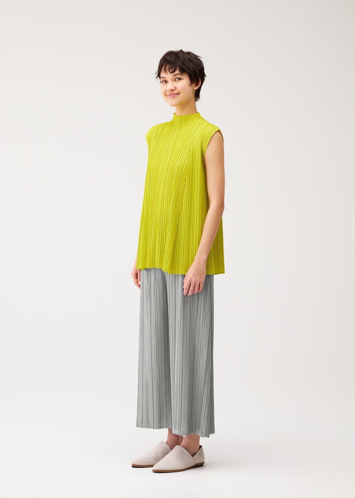 MELLOW PLEATS、ウィメンズ_トップス_トップ、着用画像2