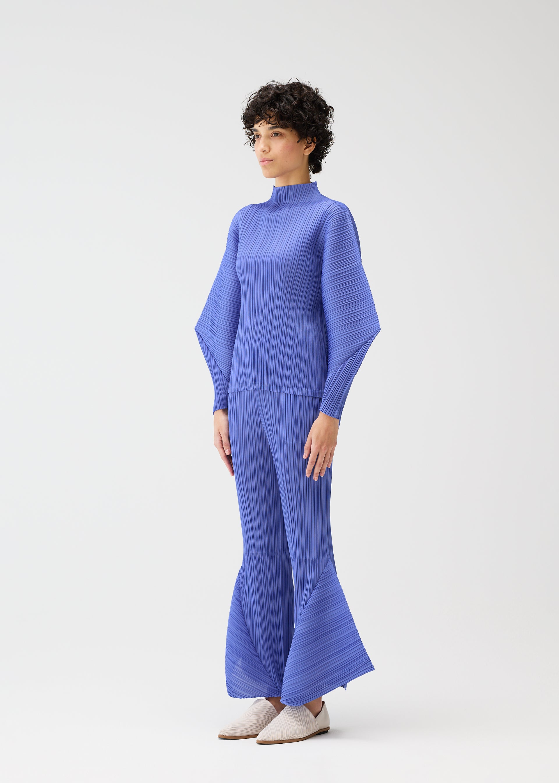 SKYLINE – isseymiyake.com