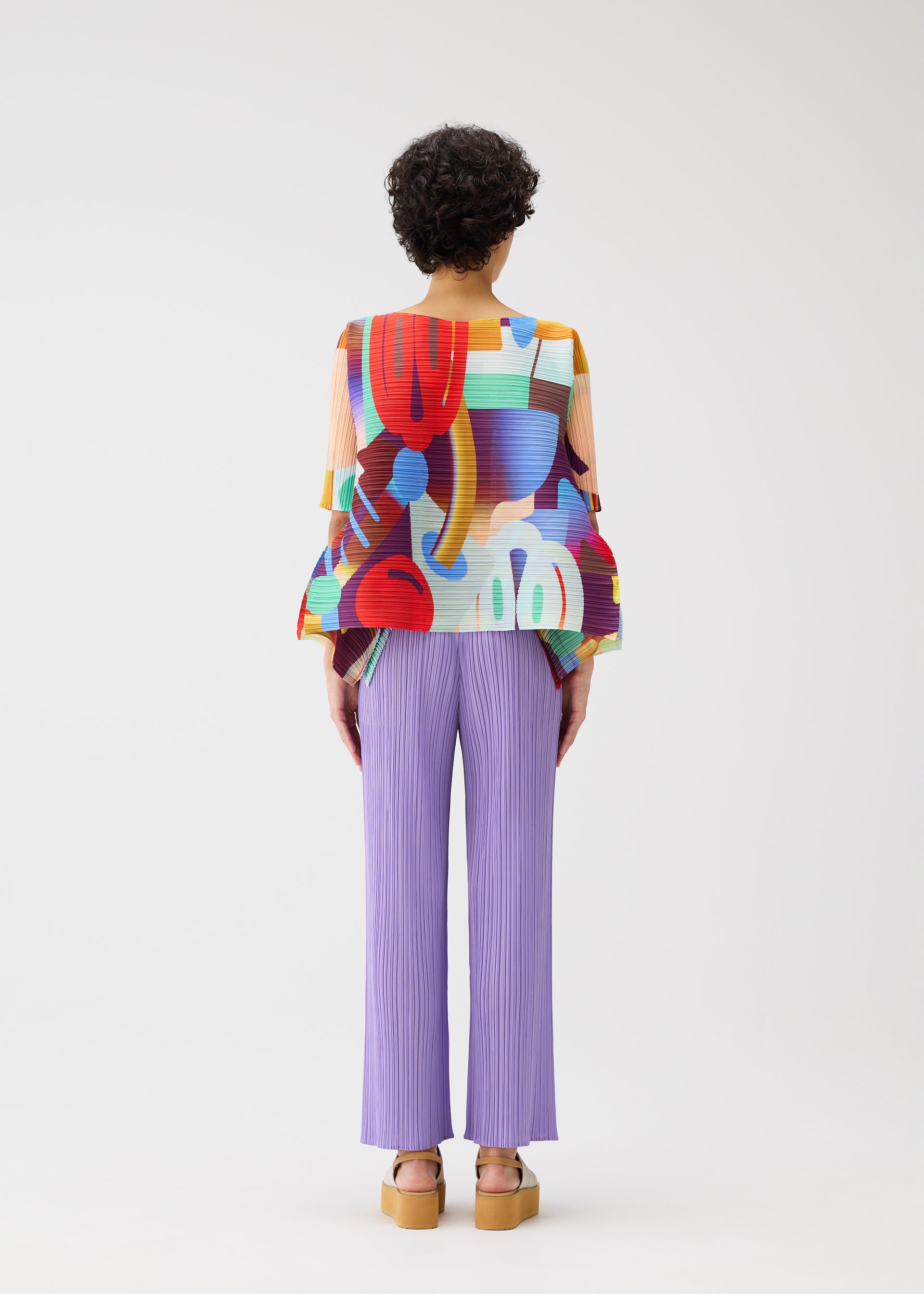PLAYGROUND – isseymiyake.com