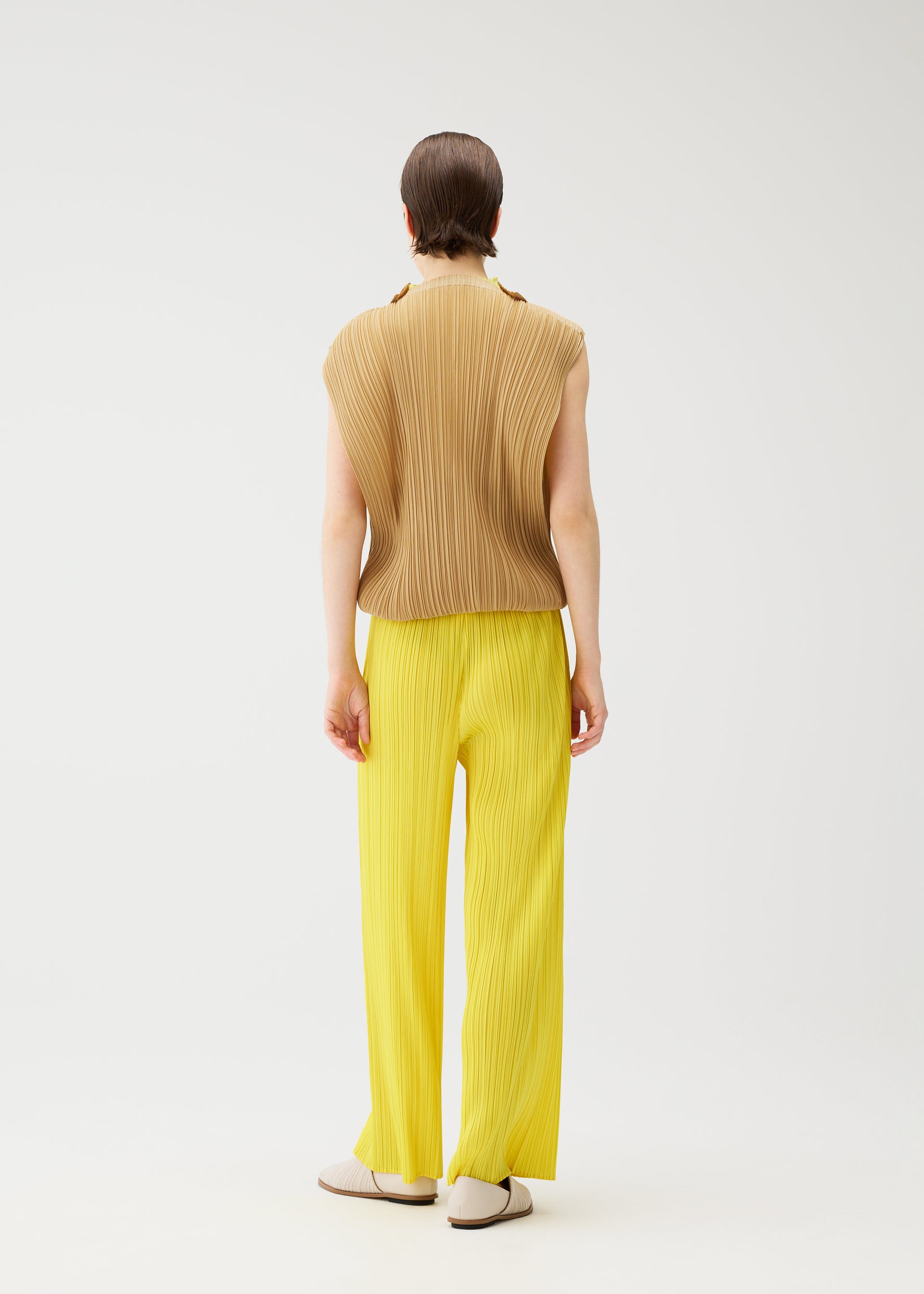 SWING – isseymiyake.com