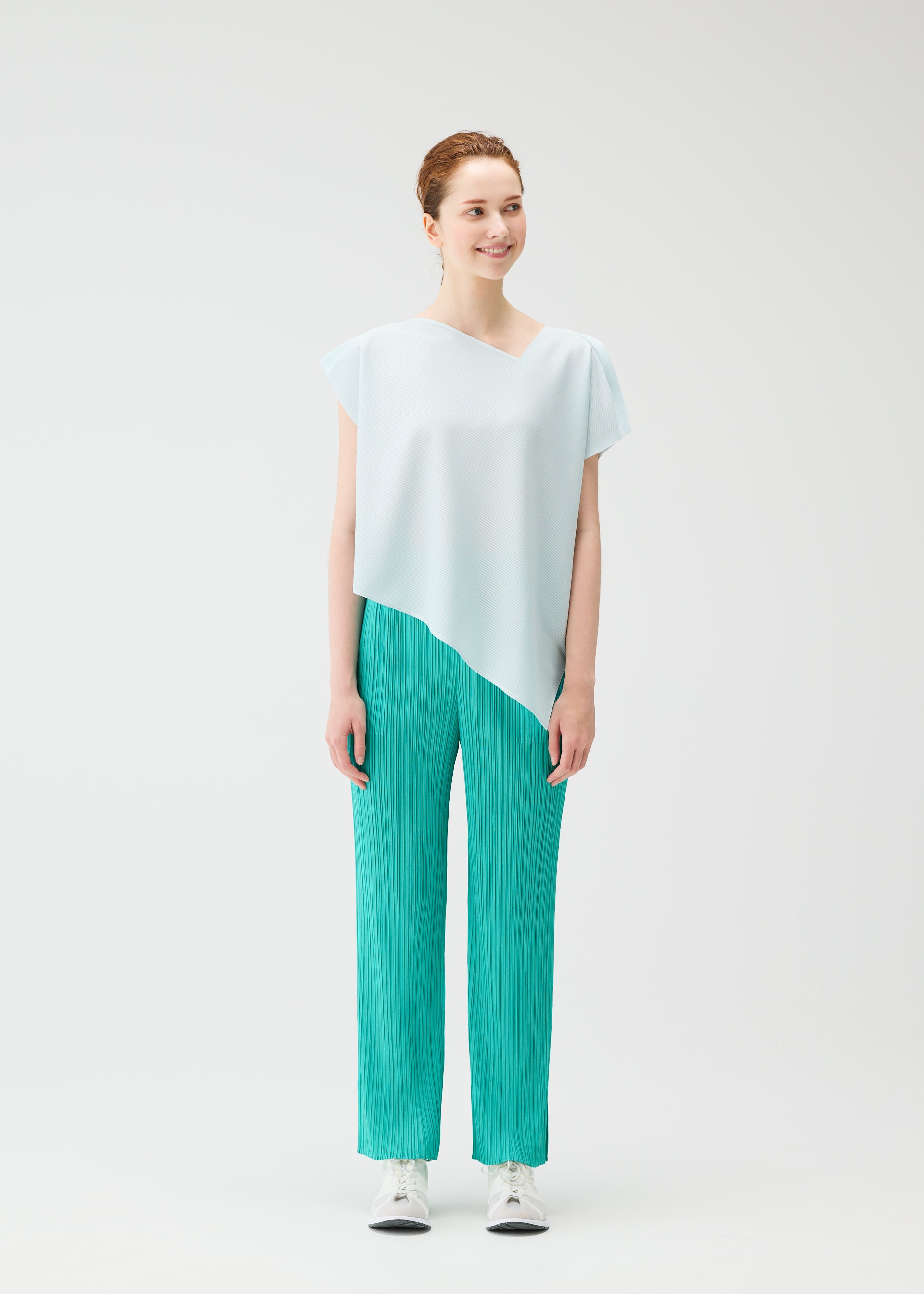 A-POC SEA GLASS – isseymiyake.com