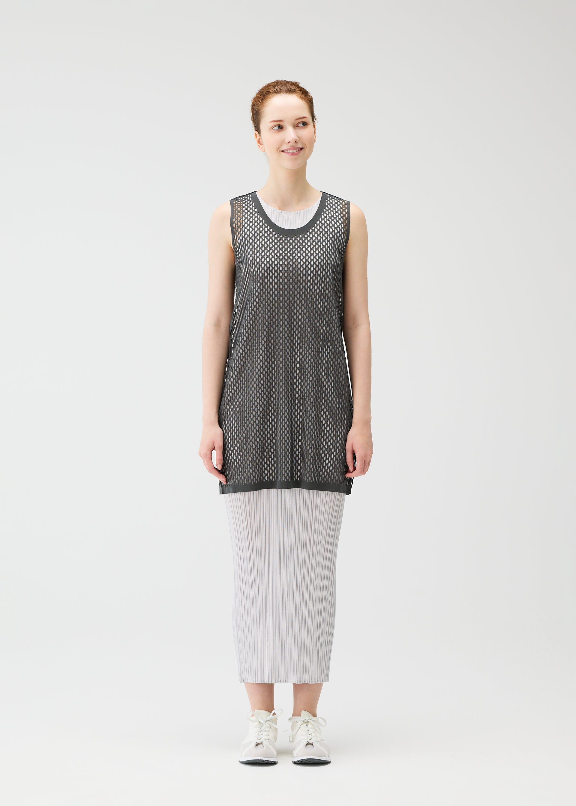ウィメンズ／トップス／チュニック – isseymiyake.com
