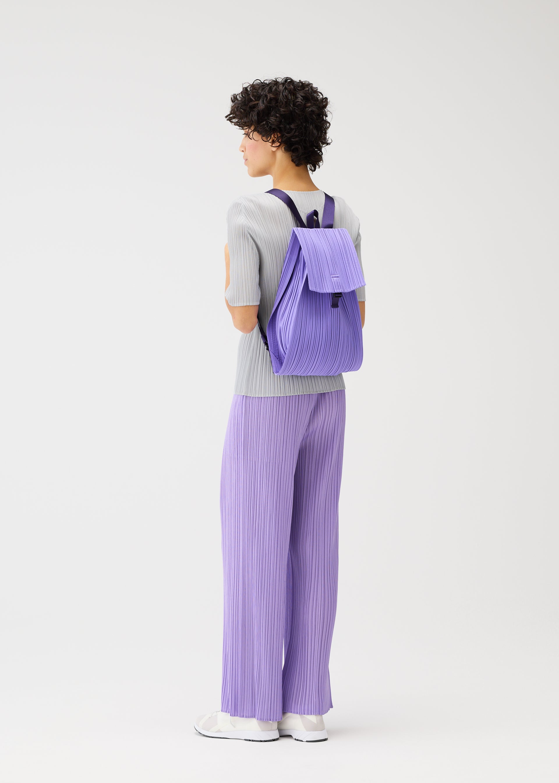 PLEATS KNAPSACK – isseymiyake.com
