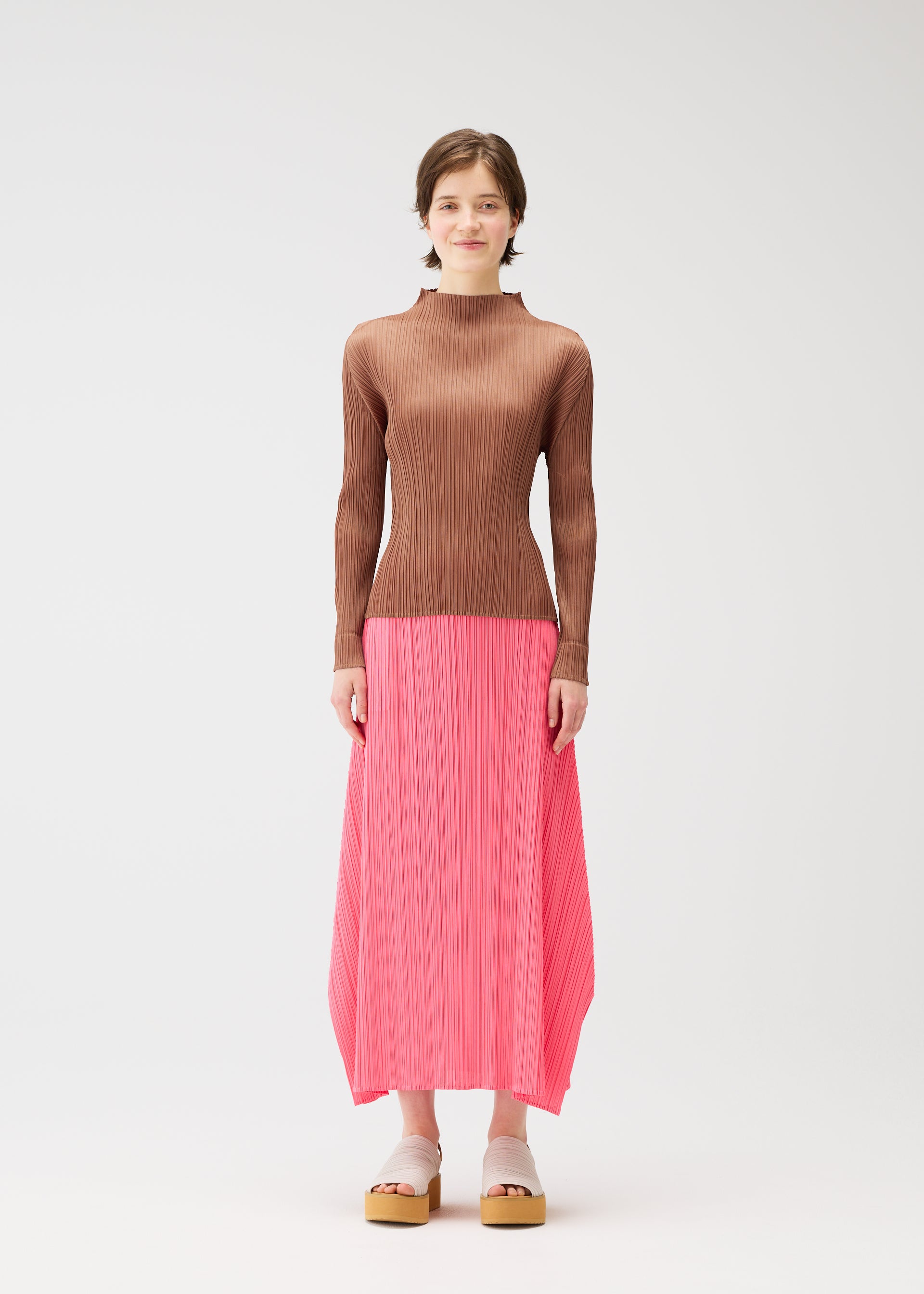 トップス pleatsplease ISSEY MIYAKEet2 PLEATS PLEASE ISSEY MIYAKE LOOK 23 – isseymiyake.com