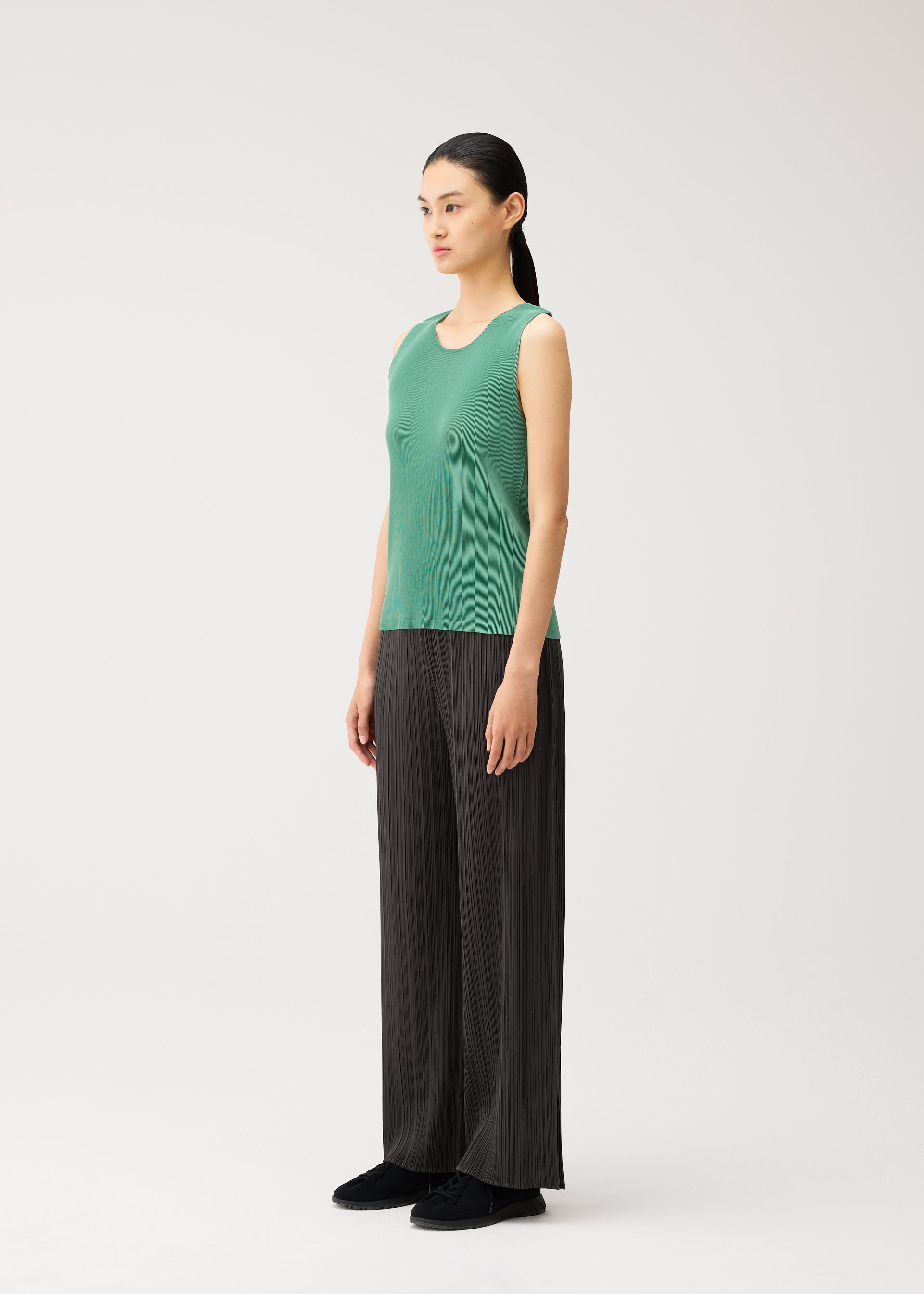 MIST AUGUST – isseymiyake.com