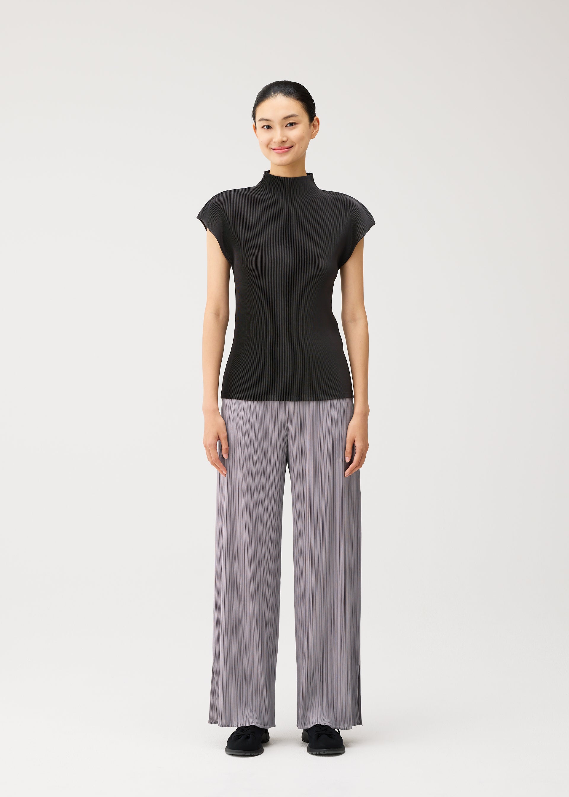 PLEATS PLEASE ISSEY MIYAKE – Page 3 – isseymiyake.com