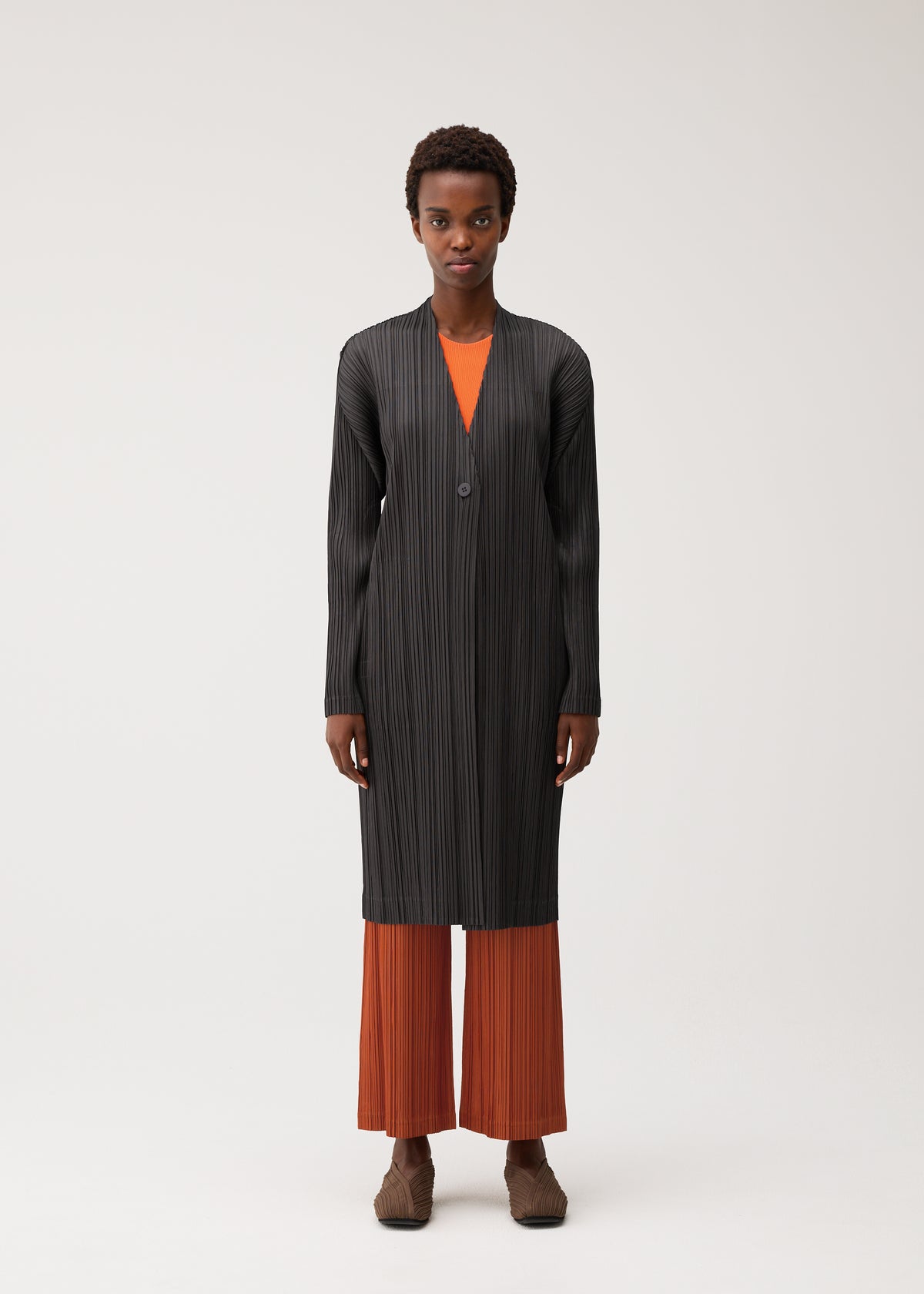 PLEATS JACKET、ウィメンズ_ジャケット&コート_ジャケット＆ブルゾン、着用画像1
