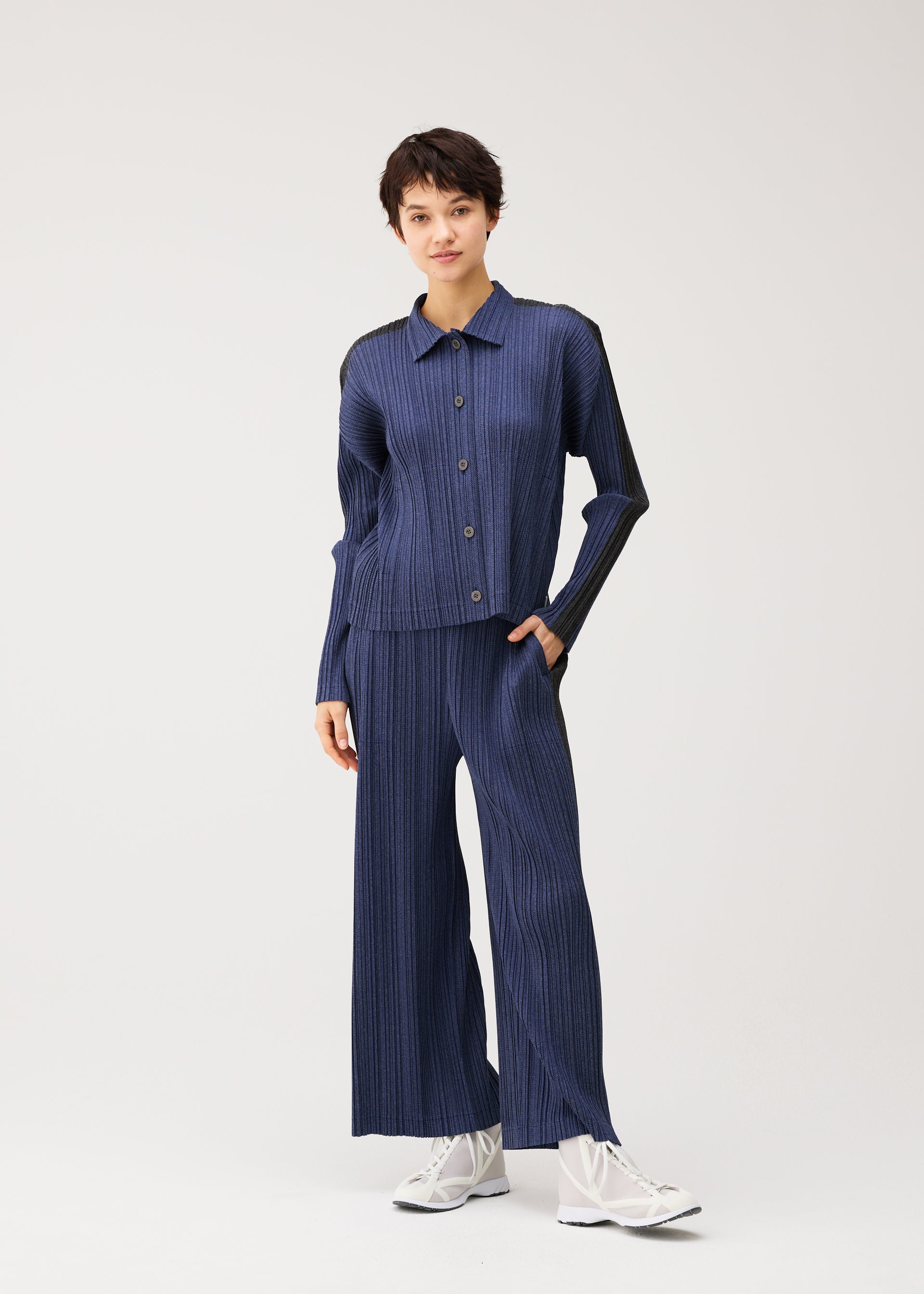 COTTON DENIM – isseymiyake.com