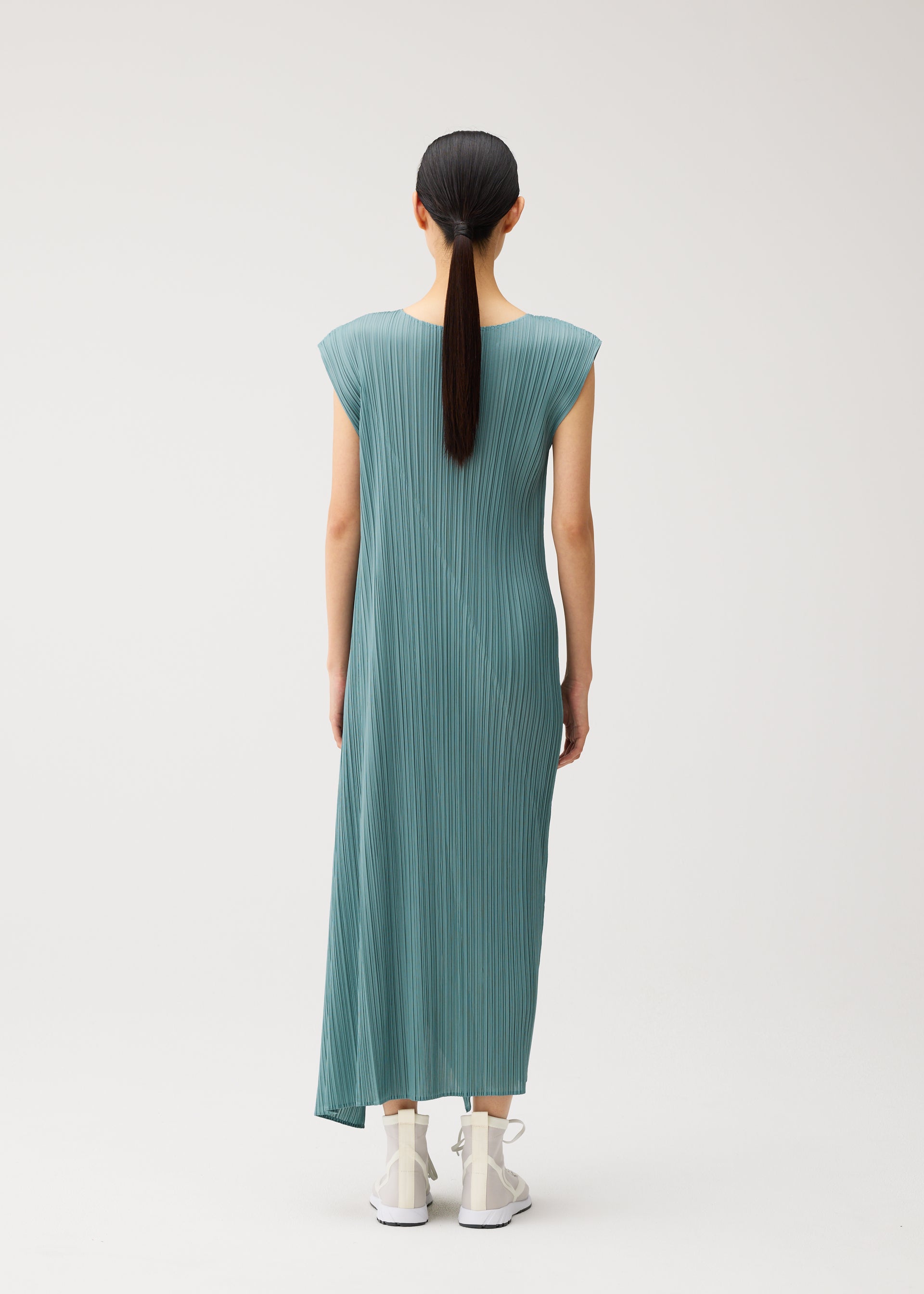 FOLD – isseymiyake.com