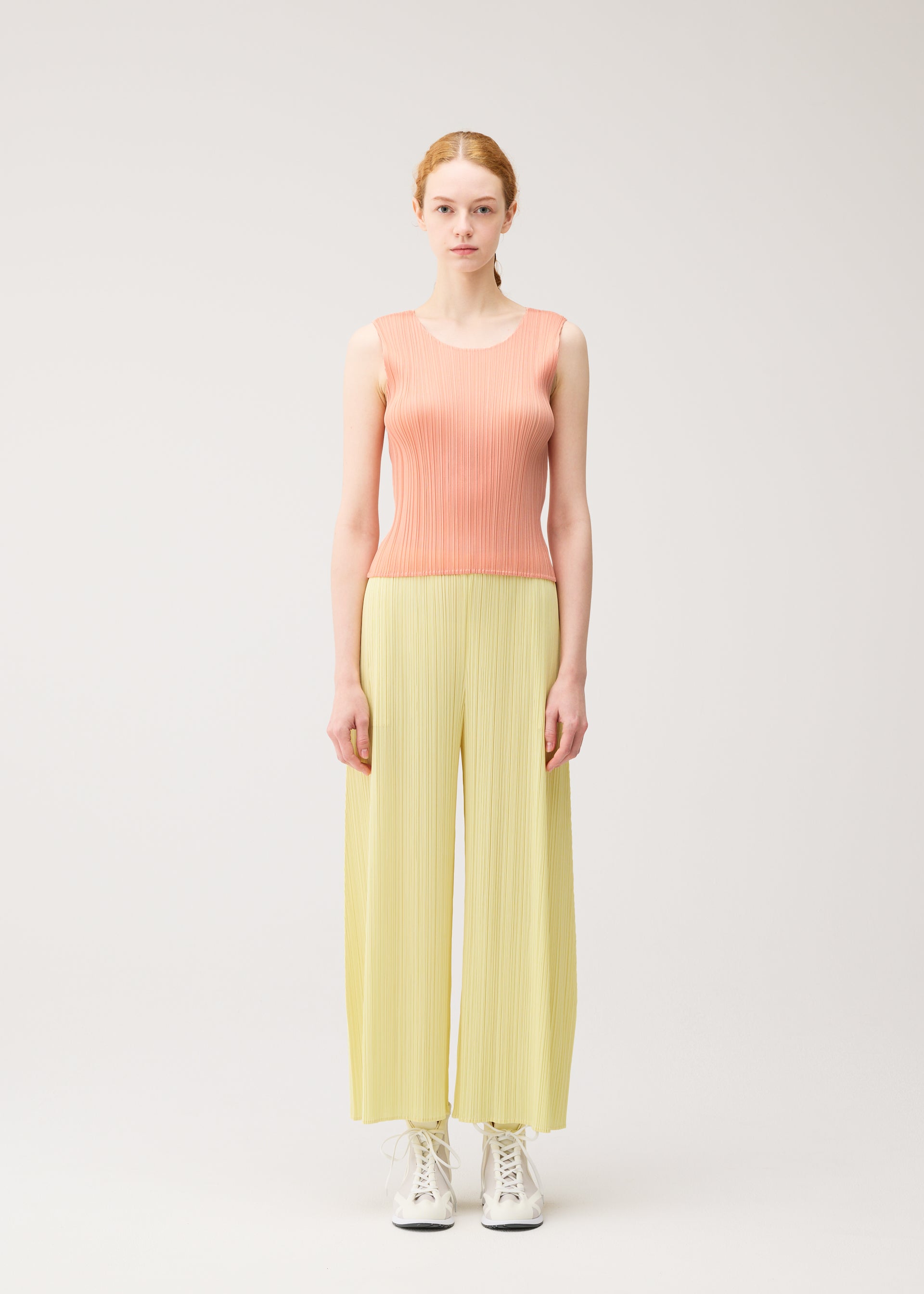 PLEATS PLEASE ISSEY MIYAKE – isseymiyake.com