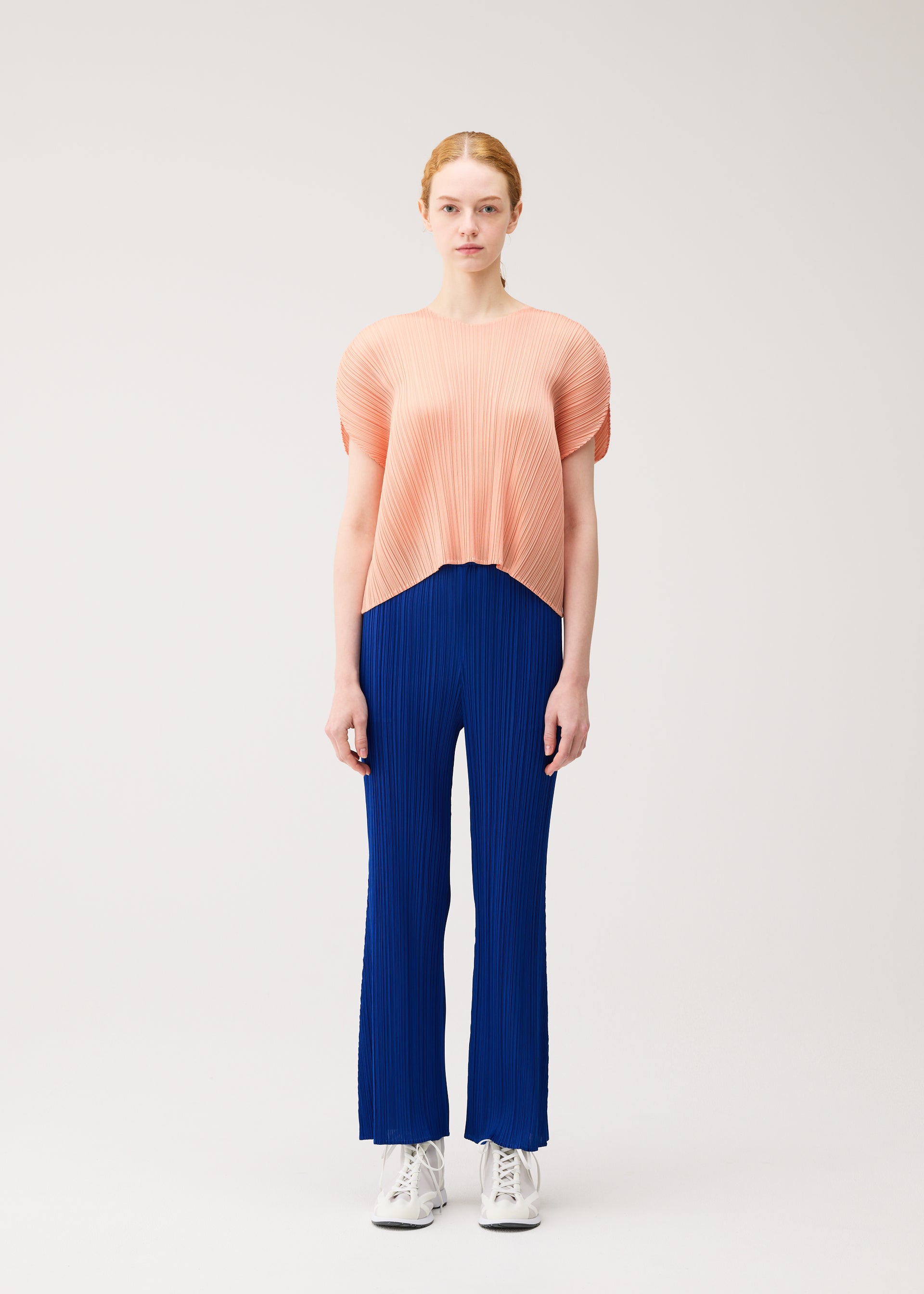 MONTHLY COLORS : JULY – isseymiyake.com