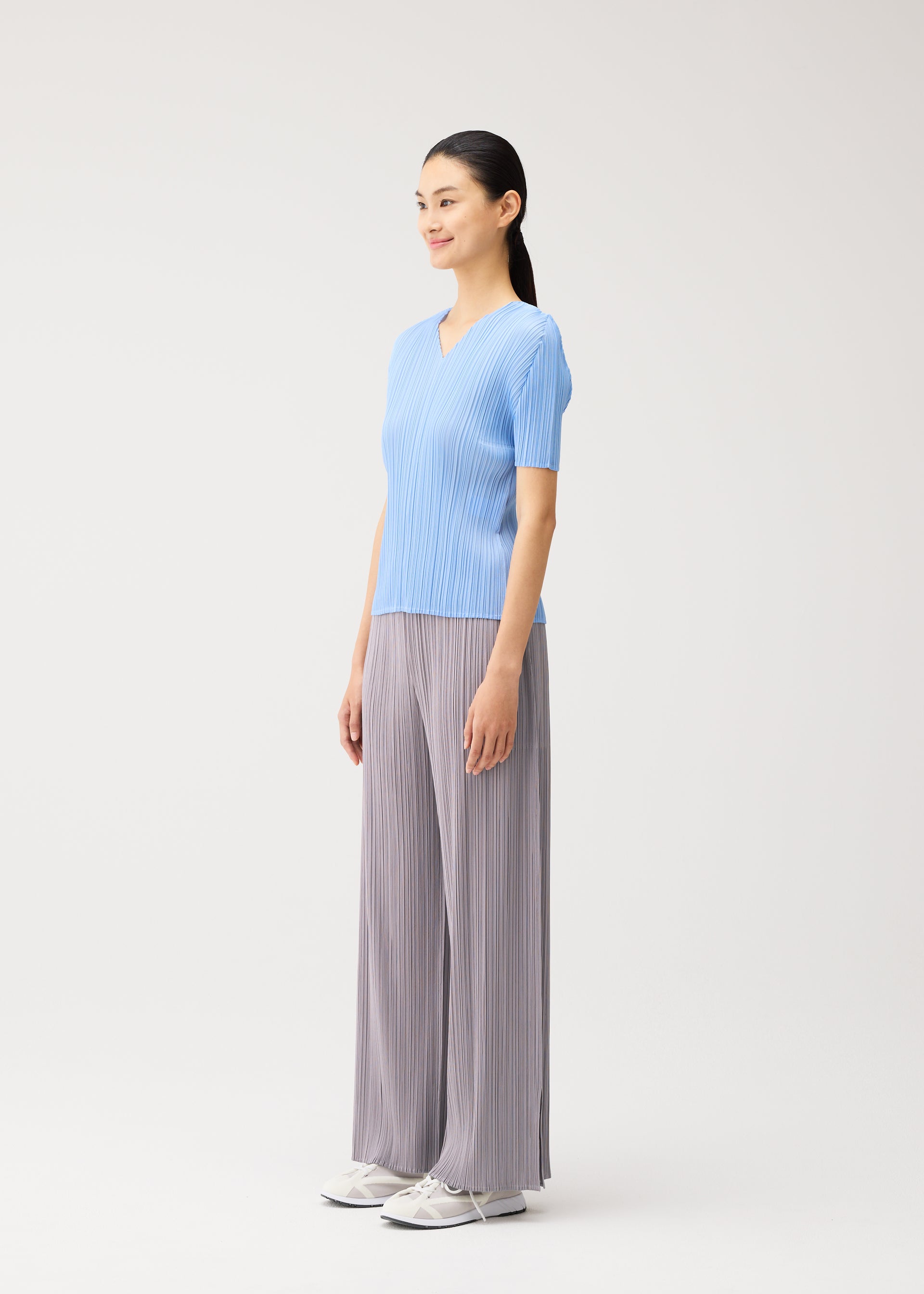 MONTHLY COLORS : AUGUST、ウィメンズ_トップス_トップ、着用画像2