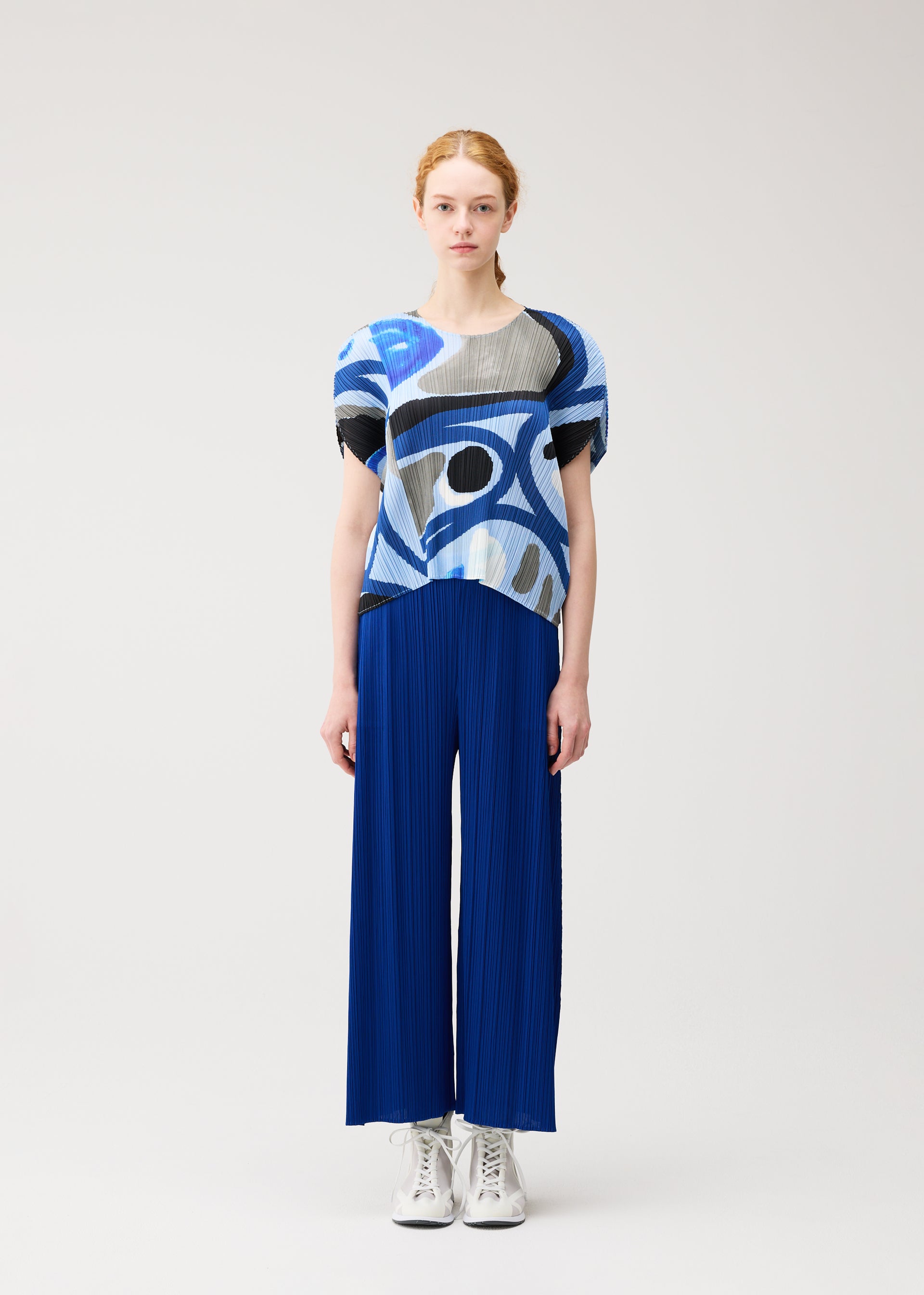 PLEATS PLEASE ISSEY MIYAKE – isseymiyake.com