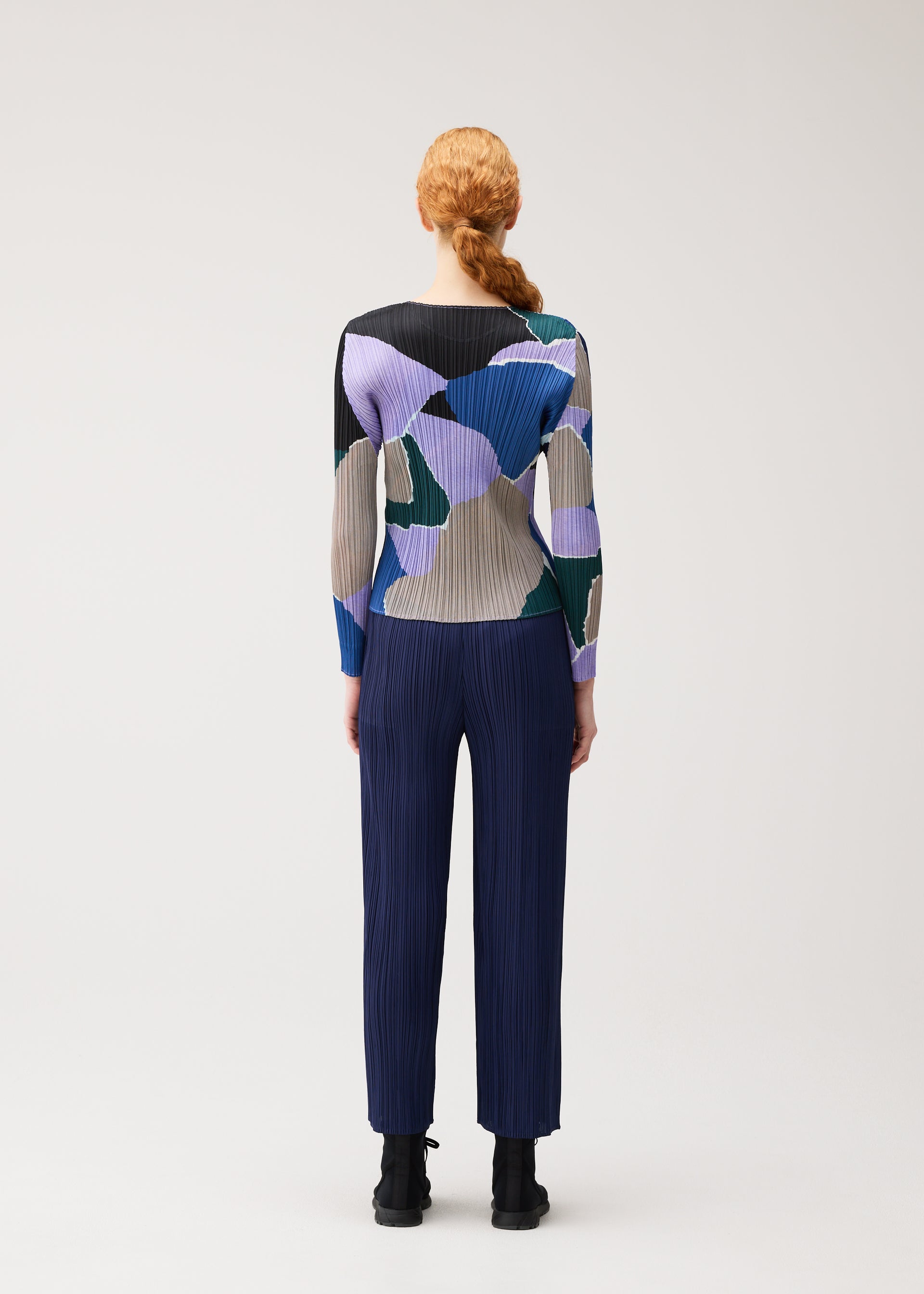 SURPRISE! – isseymiyake.com
