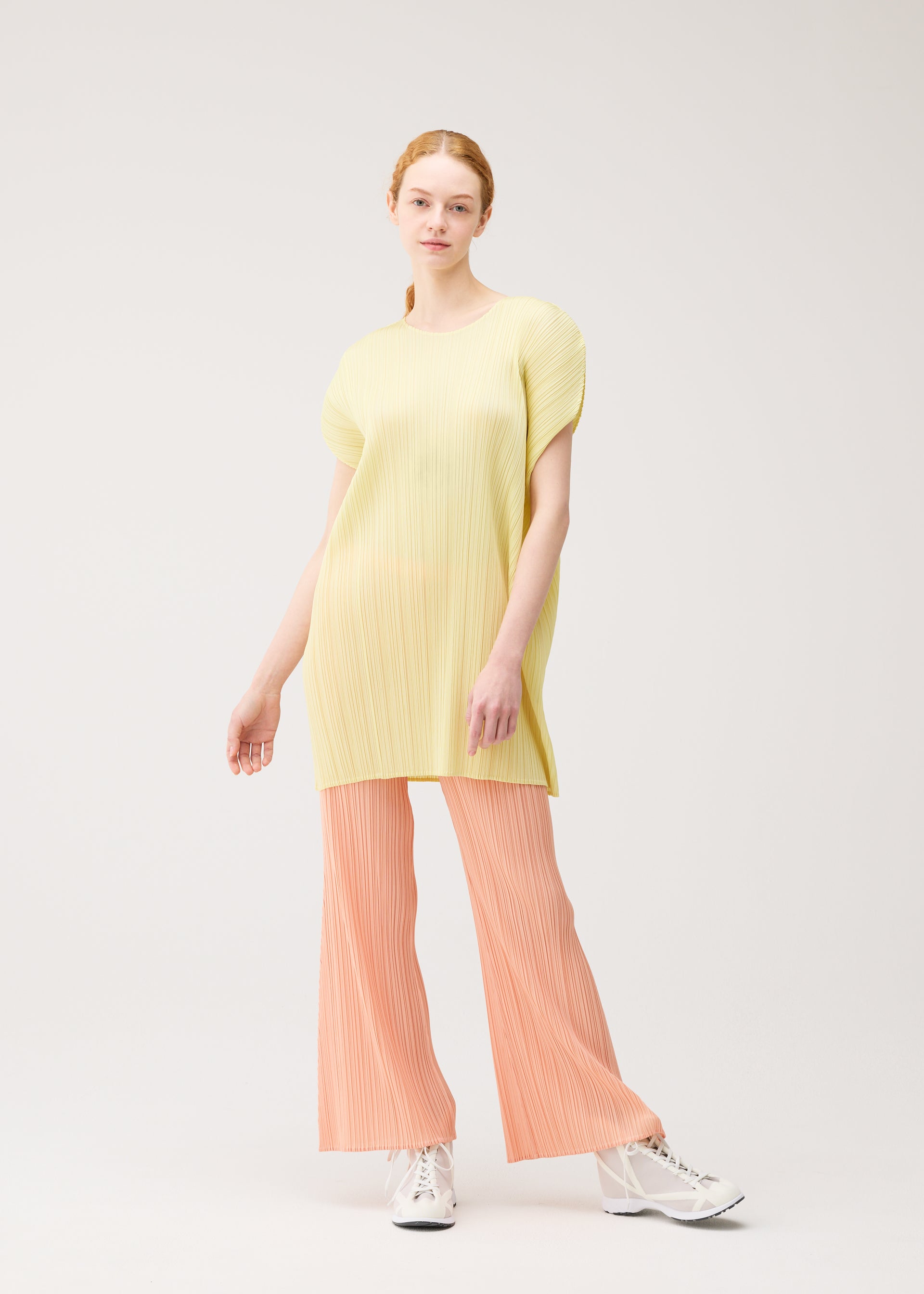 MONTHLY COLORS : JULY – isseymiyake.com