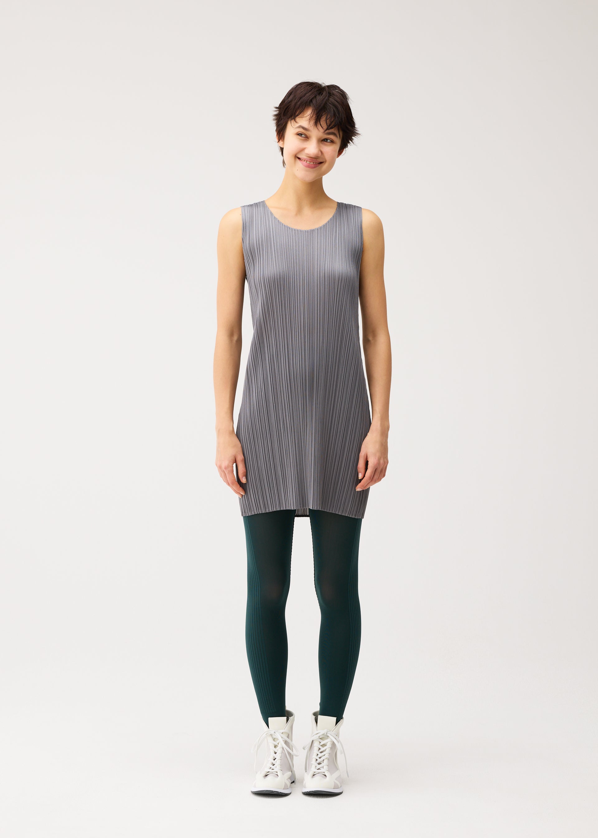 PLEATS PLEASE ISSEY MIYAKE – Page 4 – isseymiyake.com
