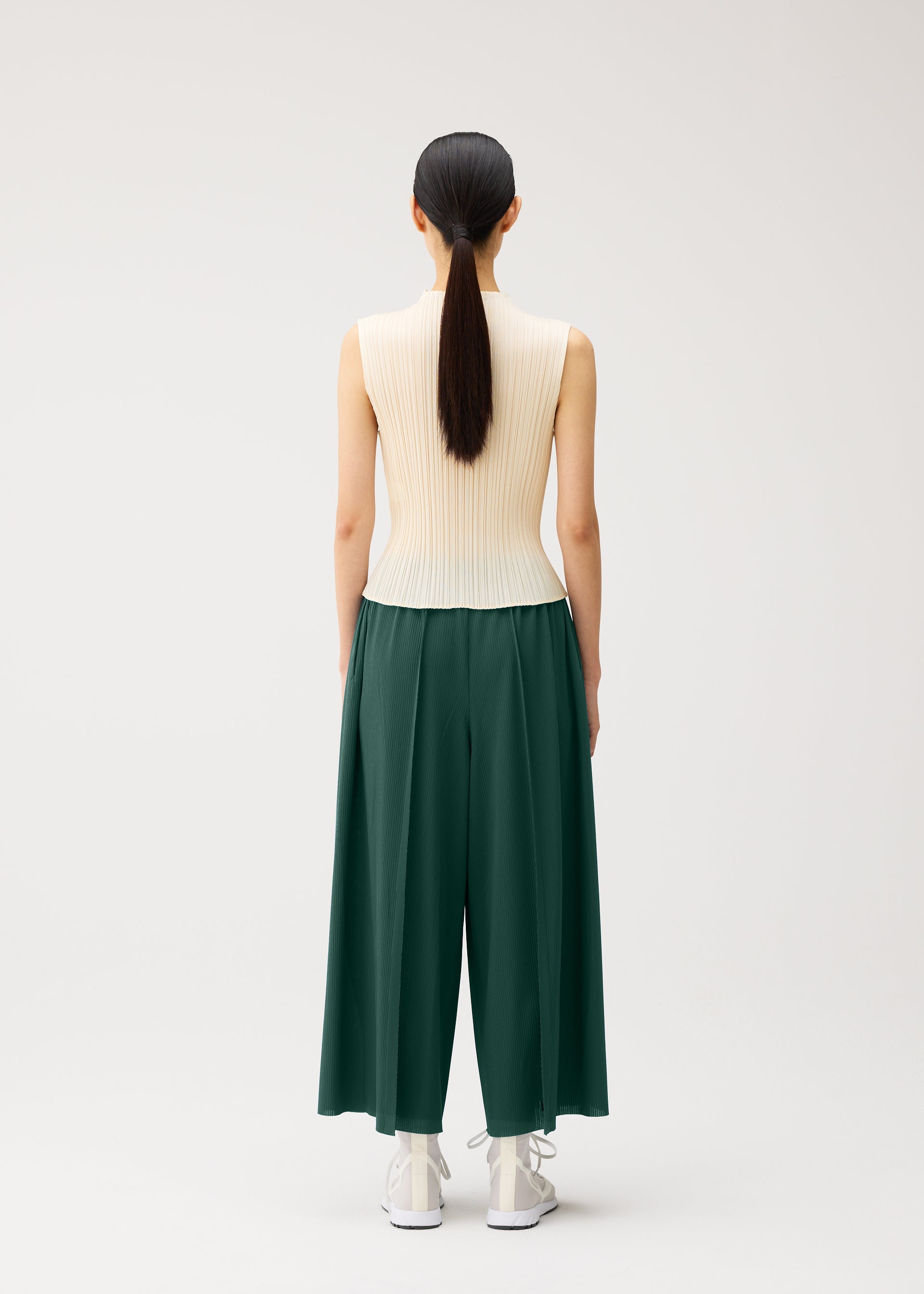 A-POC BOTTOMS、ウィメンズ_パンツ、着用画像3