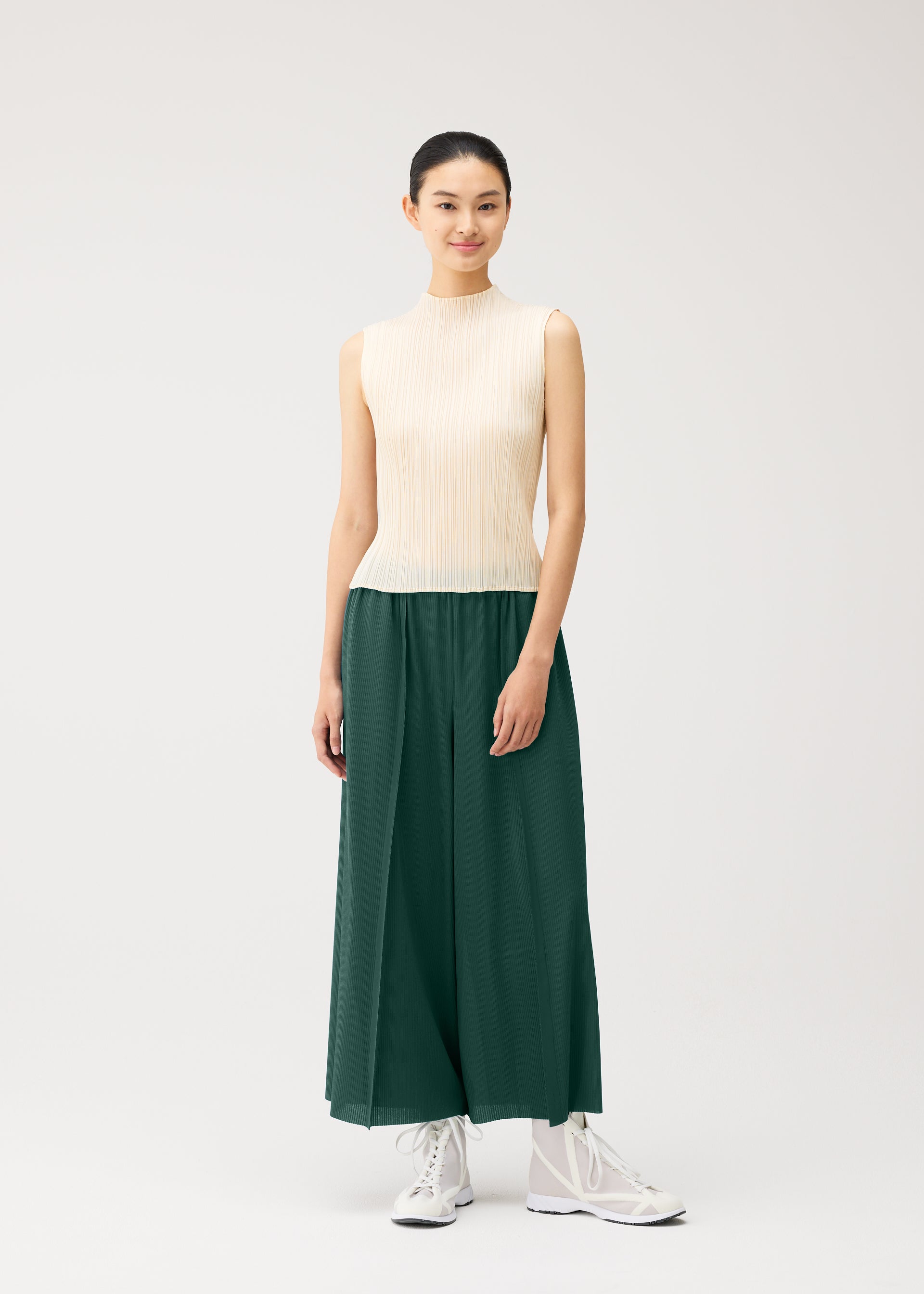 A-POC BOTTOMS、ウィメンズ_パンツ、着用画像4