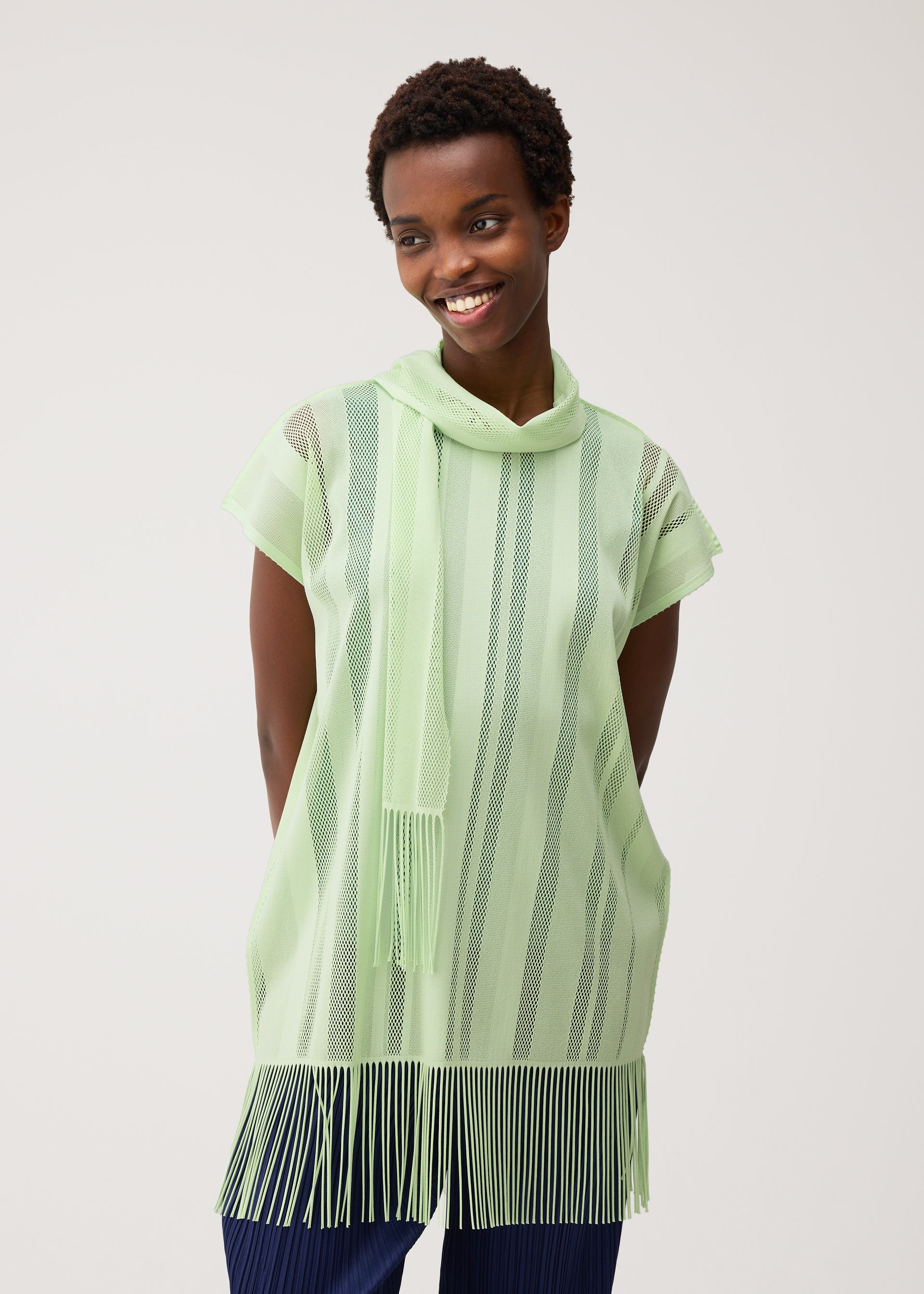A-POC LACE – isseymiyake.com