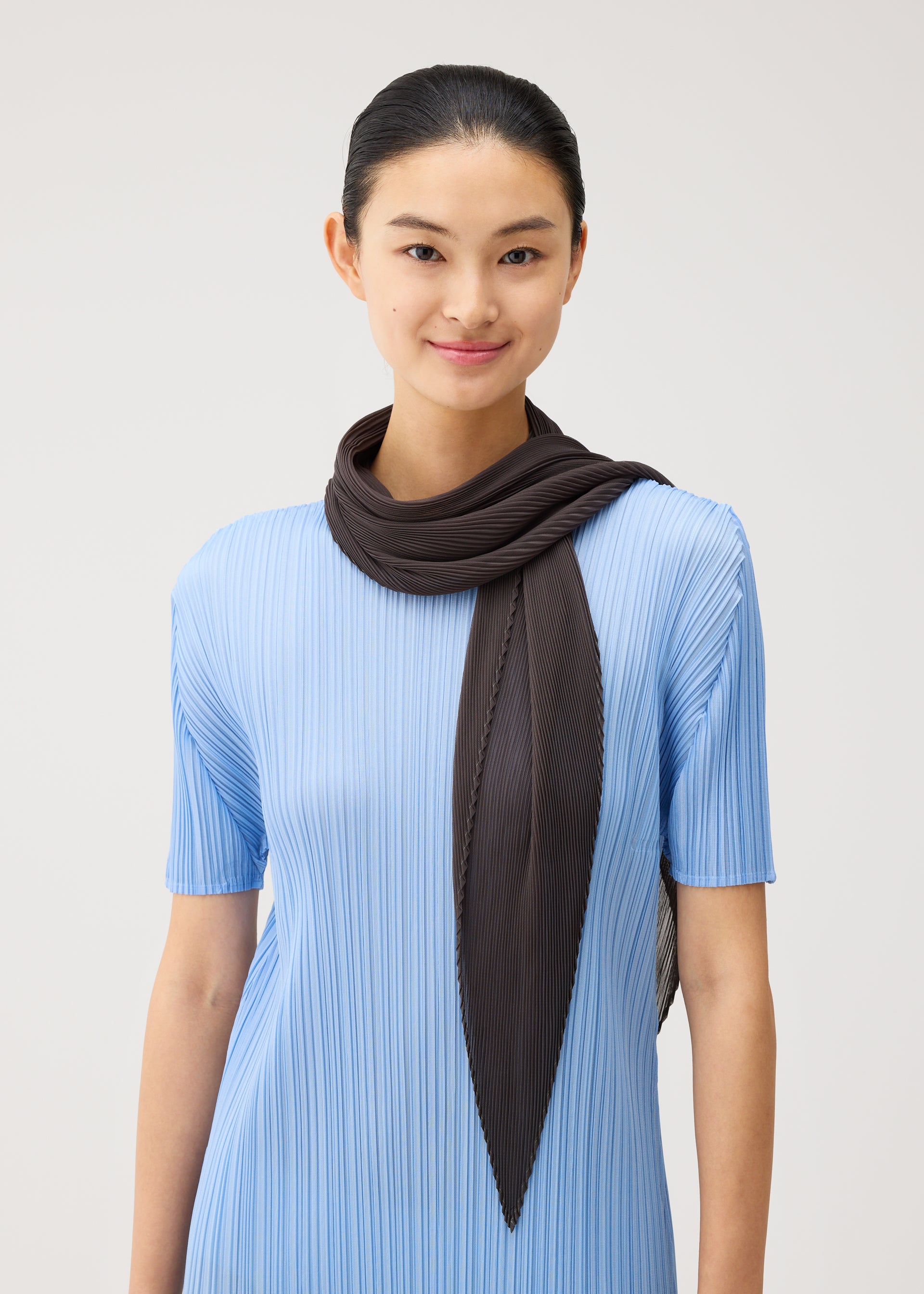 アクセサリー＆その他／ストール – isseymiyake.com