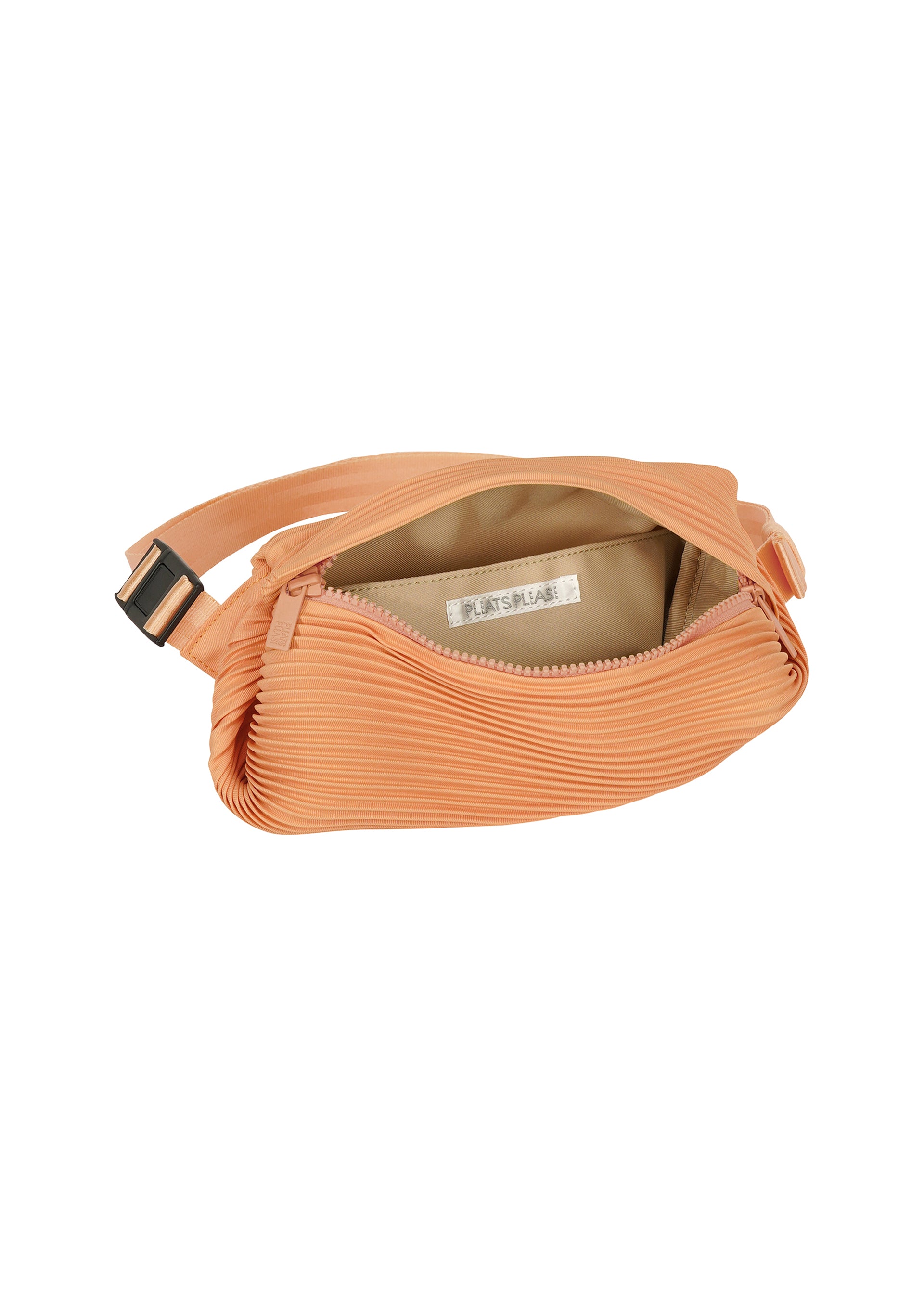 BIAS PLEATS WAIST BAG – isseymiyake.com