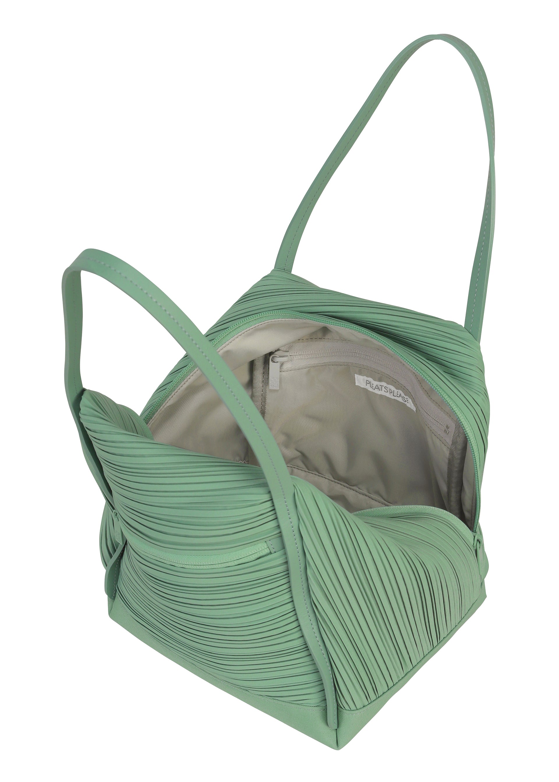 BIAS PLEATS BAG – isseymiyake.com