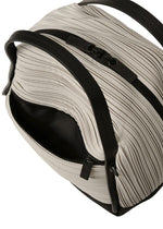 BIAS PLEATS BAG、バッグ&財布_ハンドバッグ、ディテール画像4