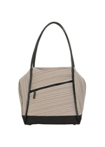 BIAS PLEATS BAG、バッグ&財布_トートバッグ、グレー