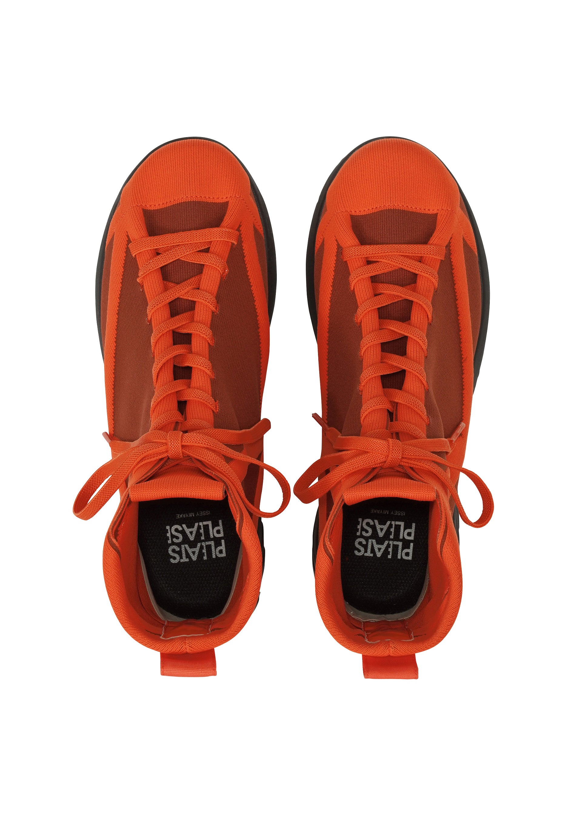 EASY KNIT SNEAKERS – isseymiyake.com