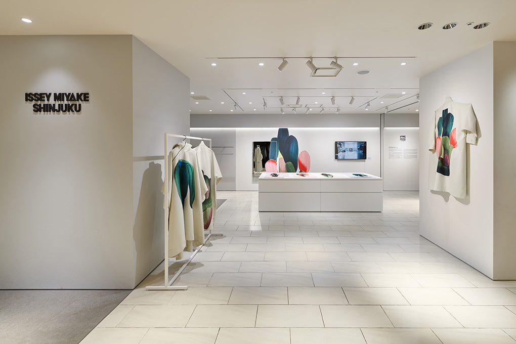 ISSEY MIYAKE SHINJUKU | SHIKAKU – isseymiyake.com