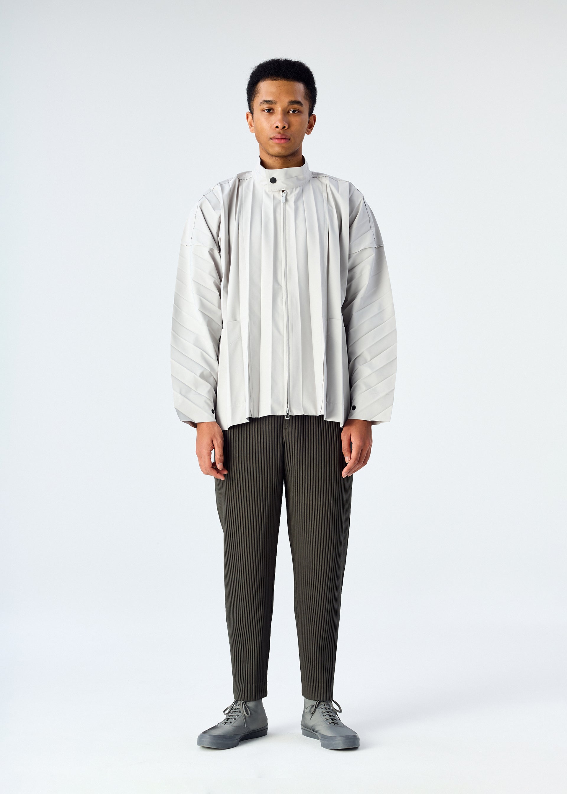 HOMME PLISSÉ ISSEY MIYAKE – isseymiyake.com