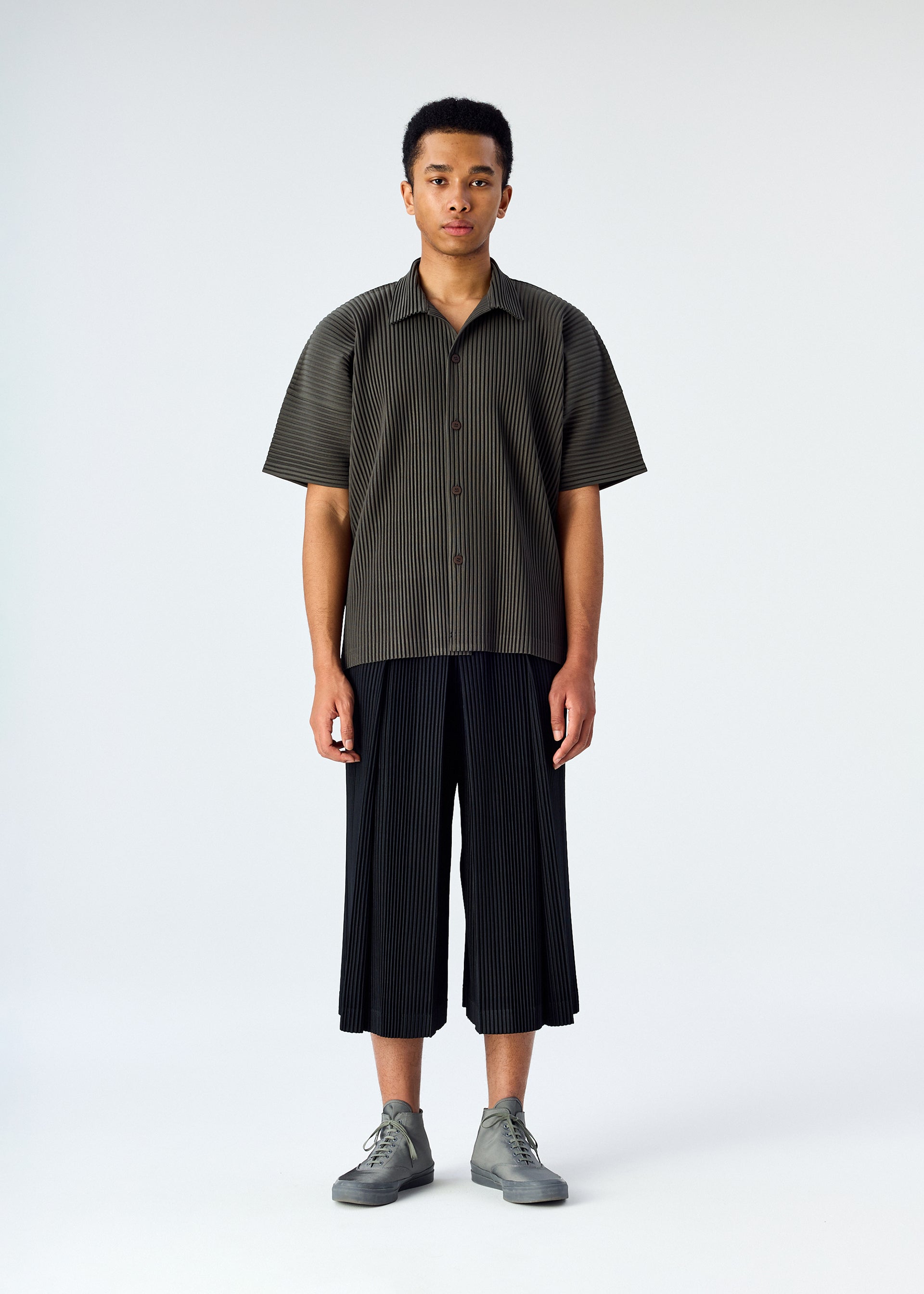メンズ/トップス – isseymiyake.com