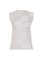 CHECKERED PLEATS