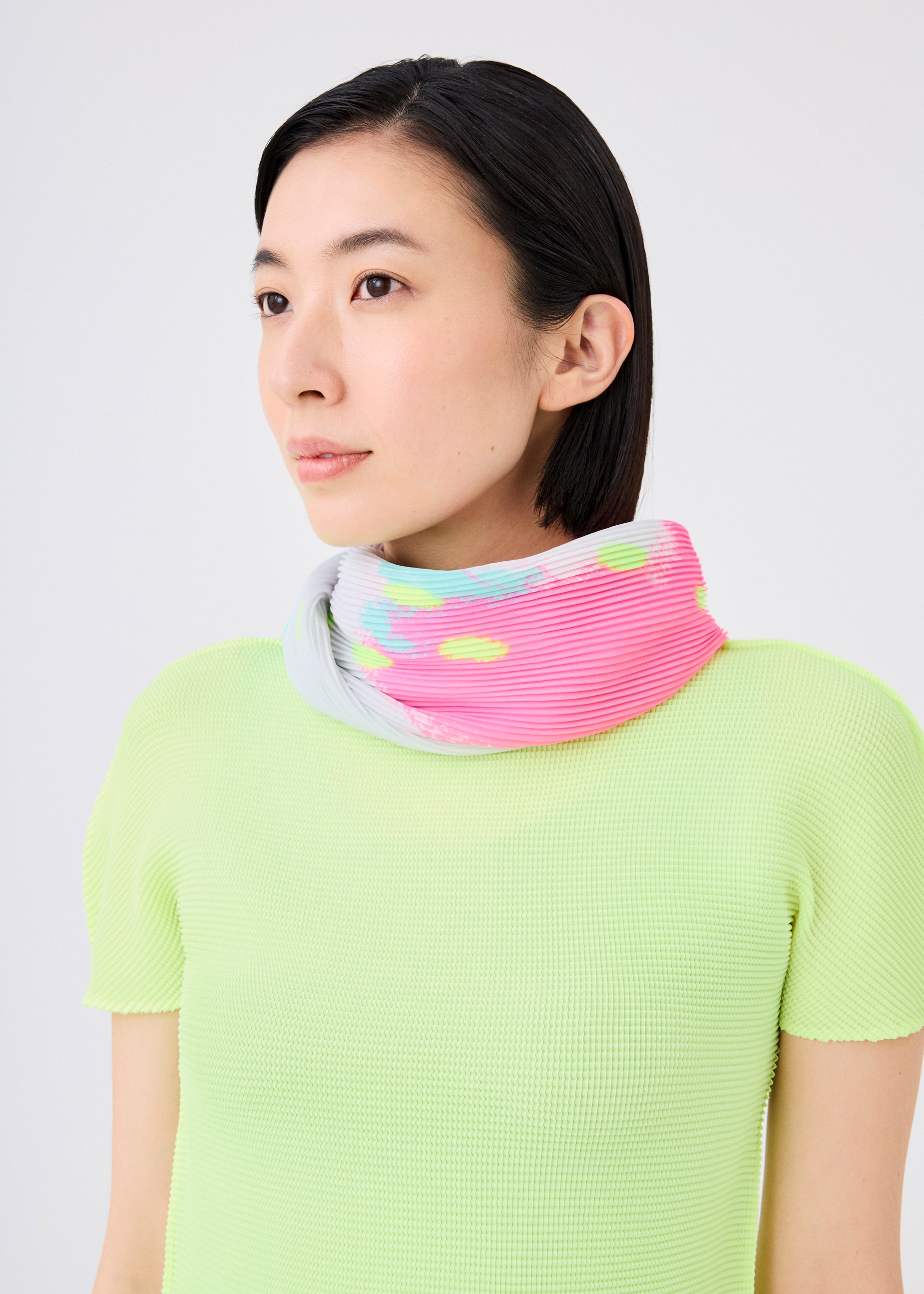 アクセサリー&その他/ストール – isseymiyake.com