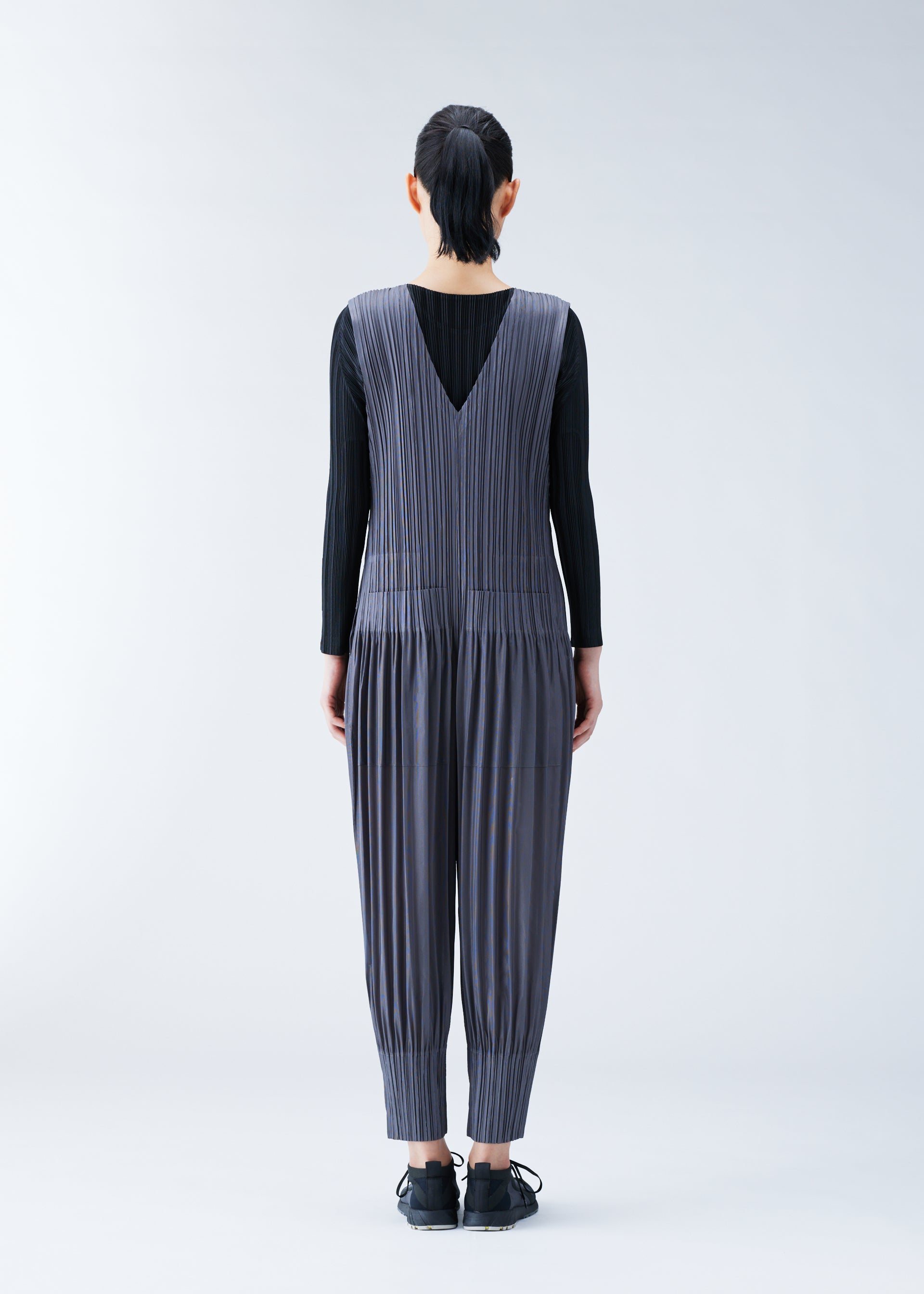 PLEATS PLEASE ISSEY MIYAKE RIB PLEATS