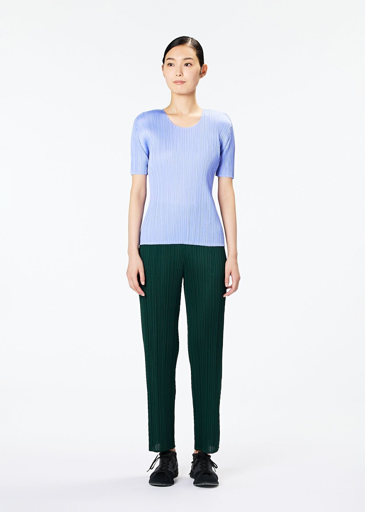 NEW COLORFUL BASICS 3 – isseymiyake.com